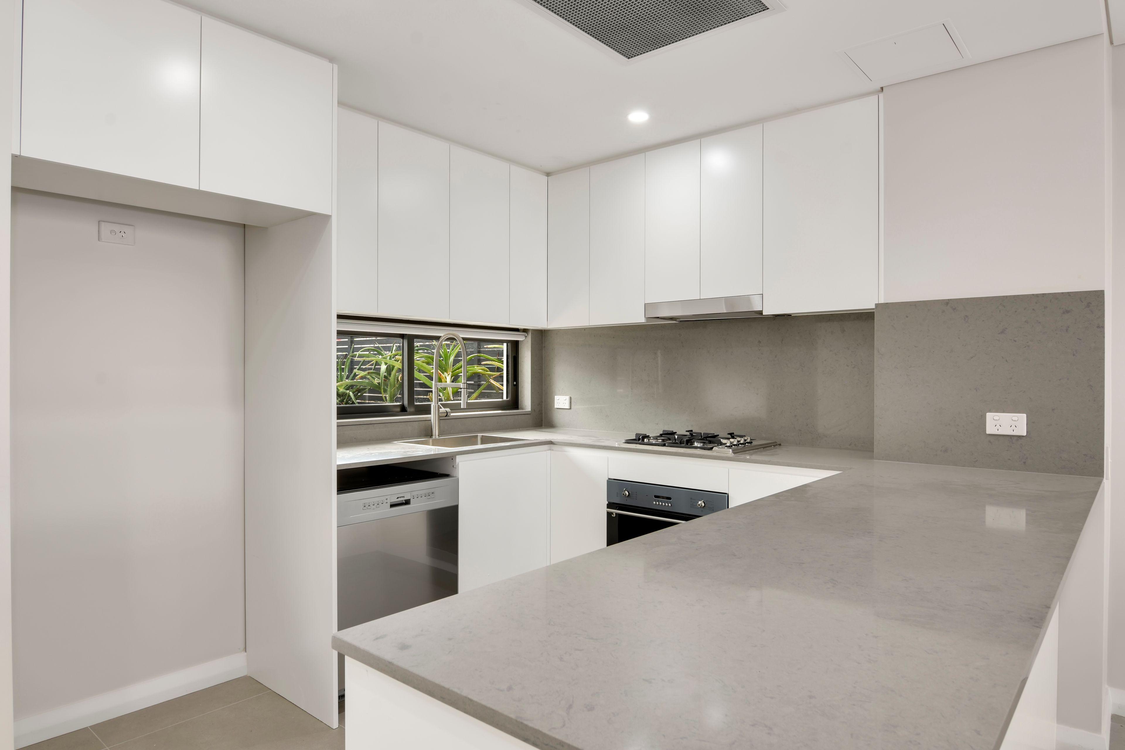 Prop-GPT: Townhouse: NSW Bankstown, NSW 2200 Home For Rent