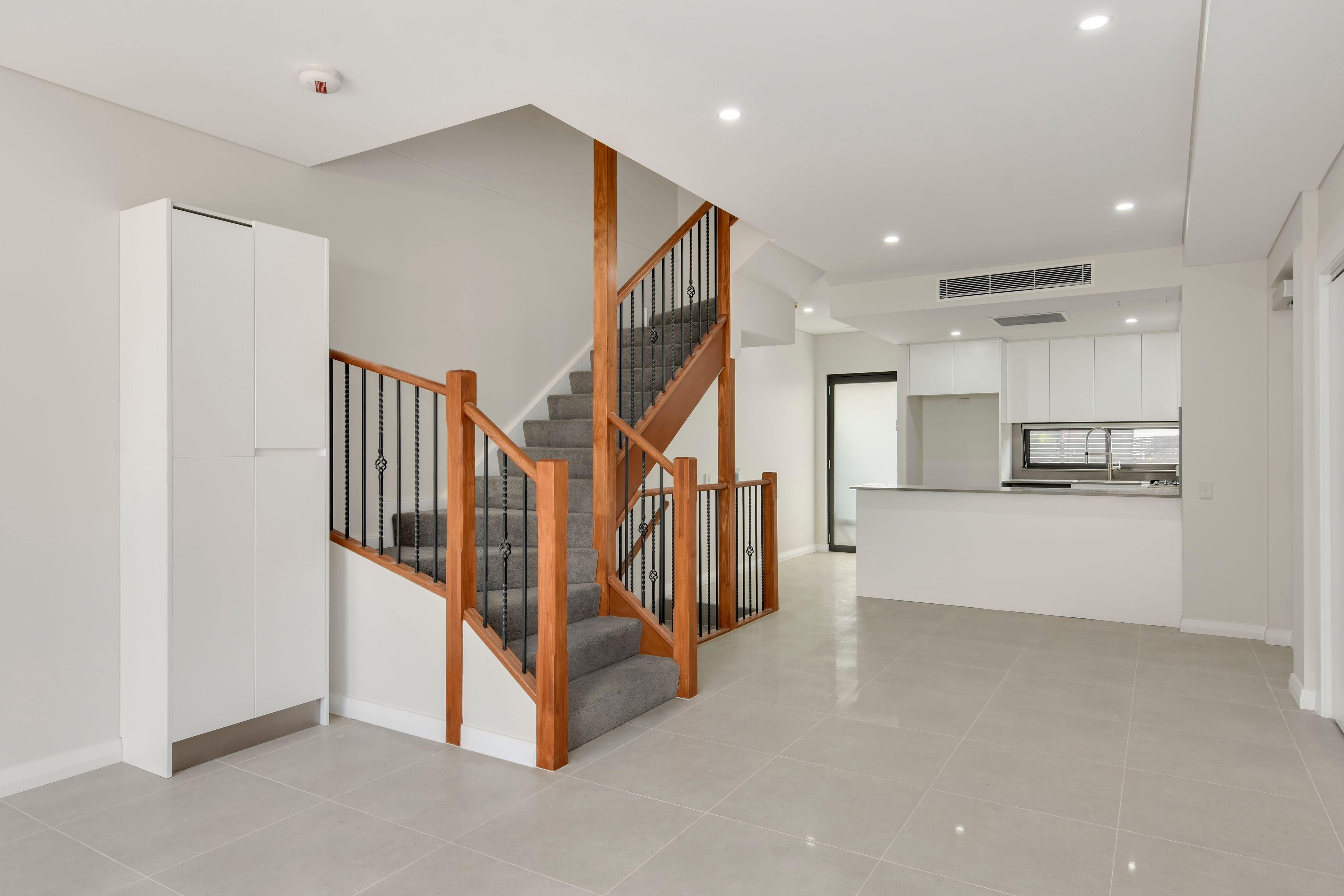 Townhouse for Rent: Bankstown, NSW 2200, NSW, 2200
