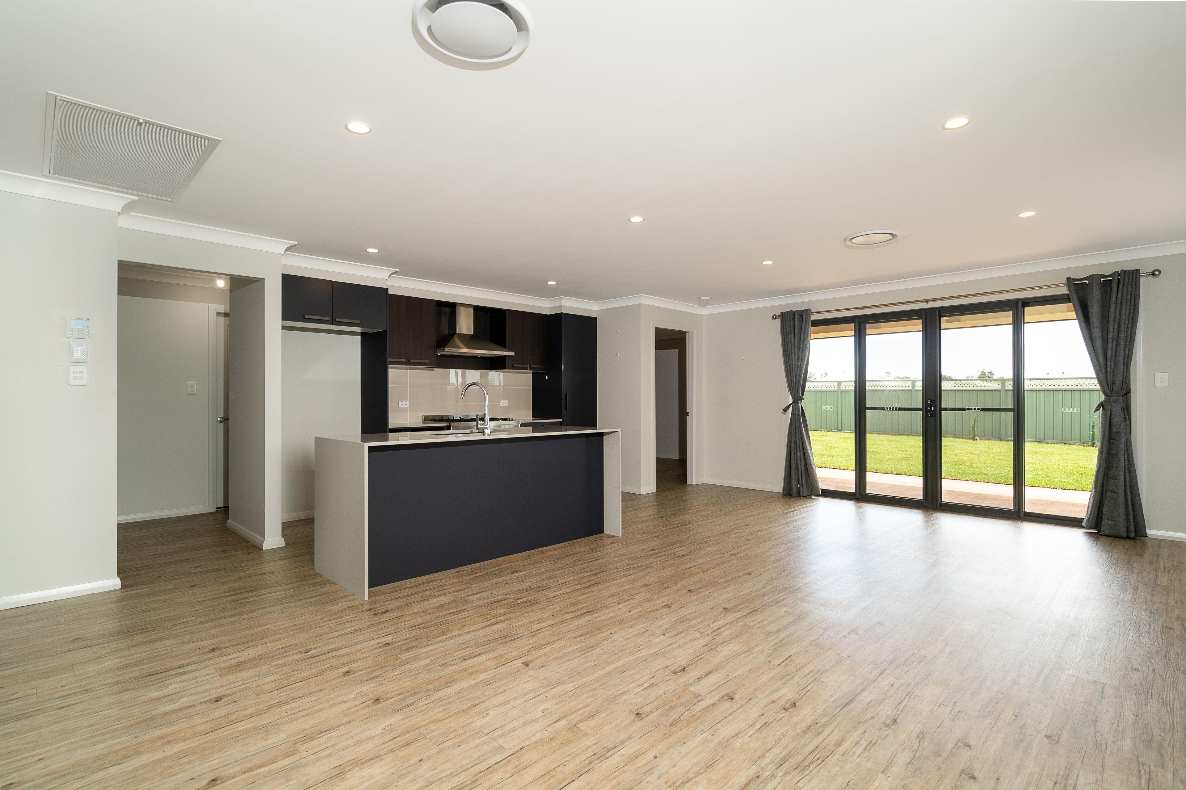 House for Rent: Dubbo, NSW 2830, NSW, 2830