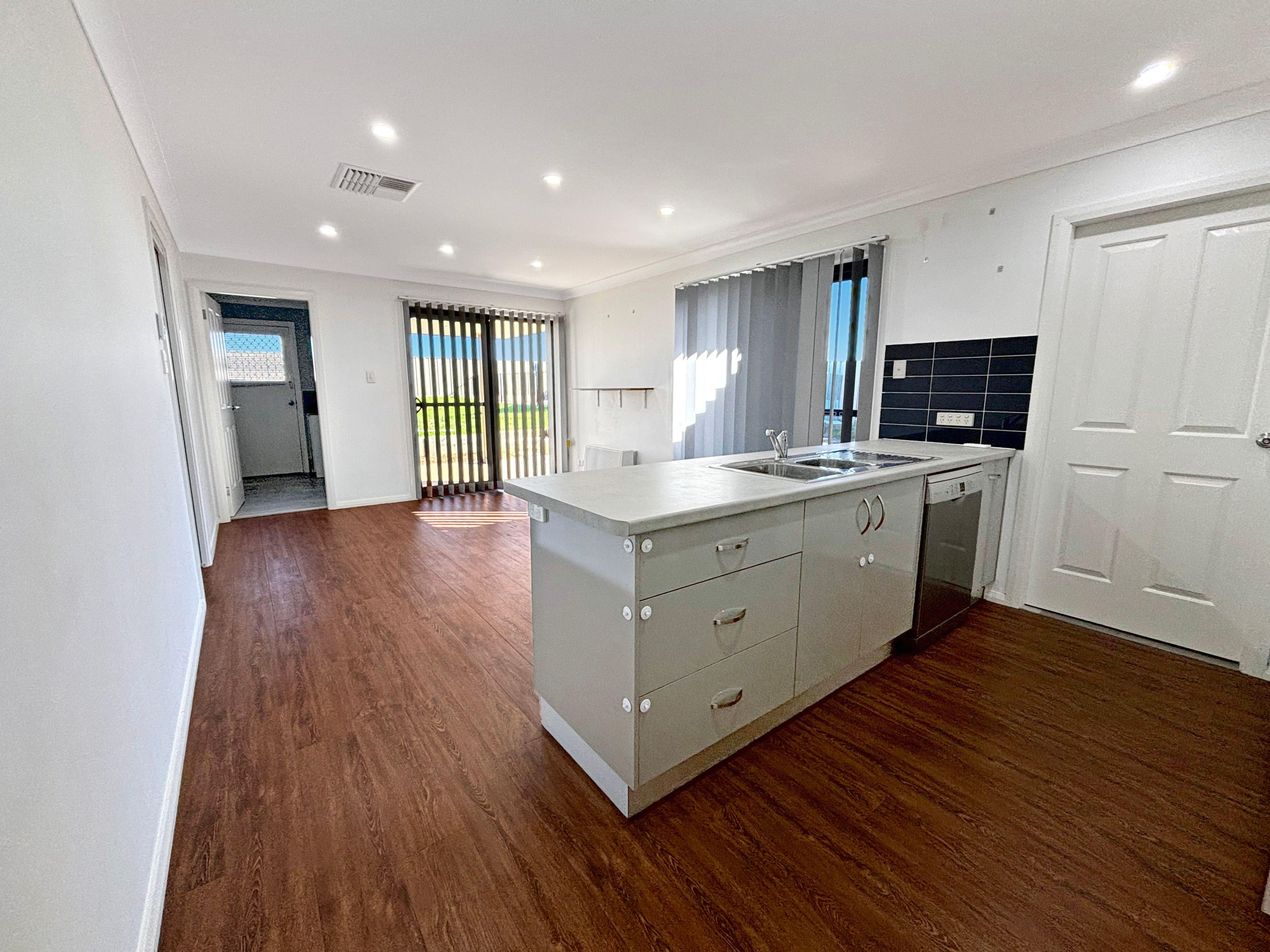 House for Rent: Dubbo, NSW 2830, NSW, 2830