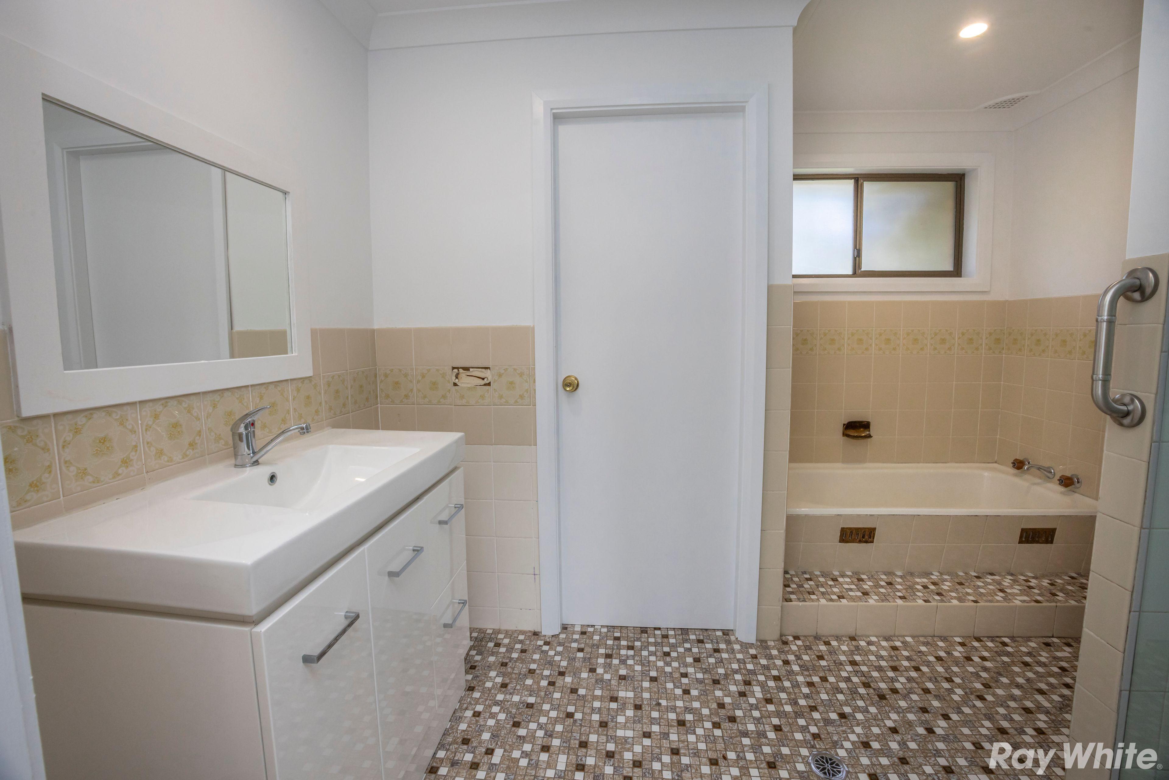 House for Rent: Forster, NSW 2428, NSW, 2428