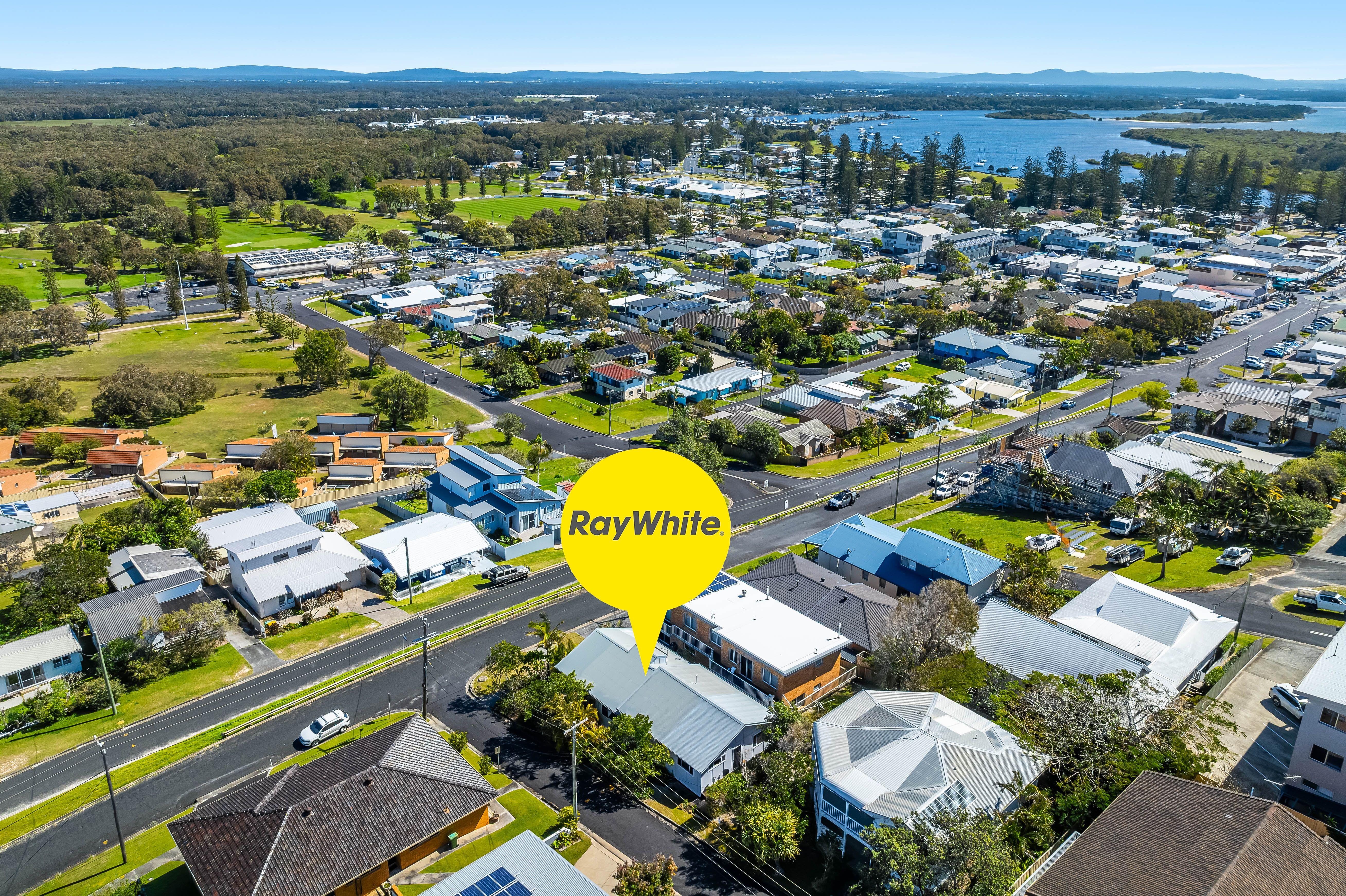House for Rent: Yamba, NSW 2464, NSW, 2464