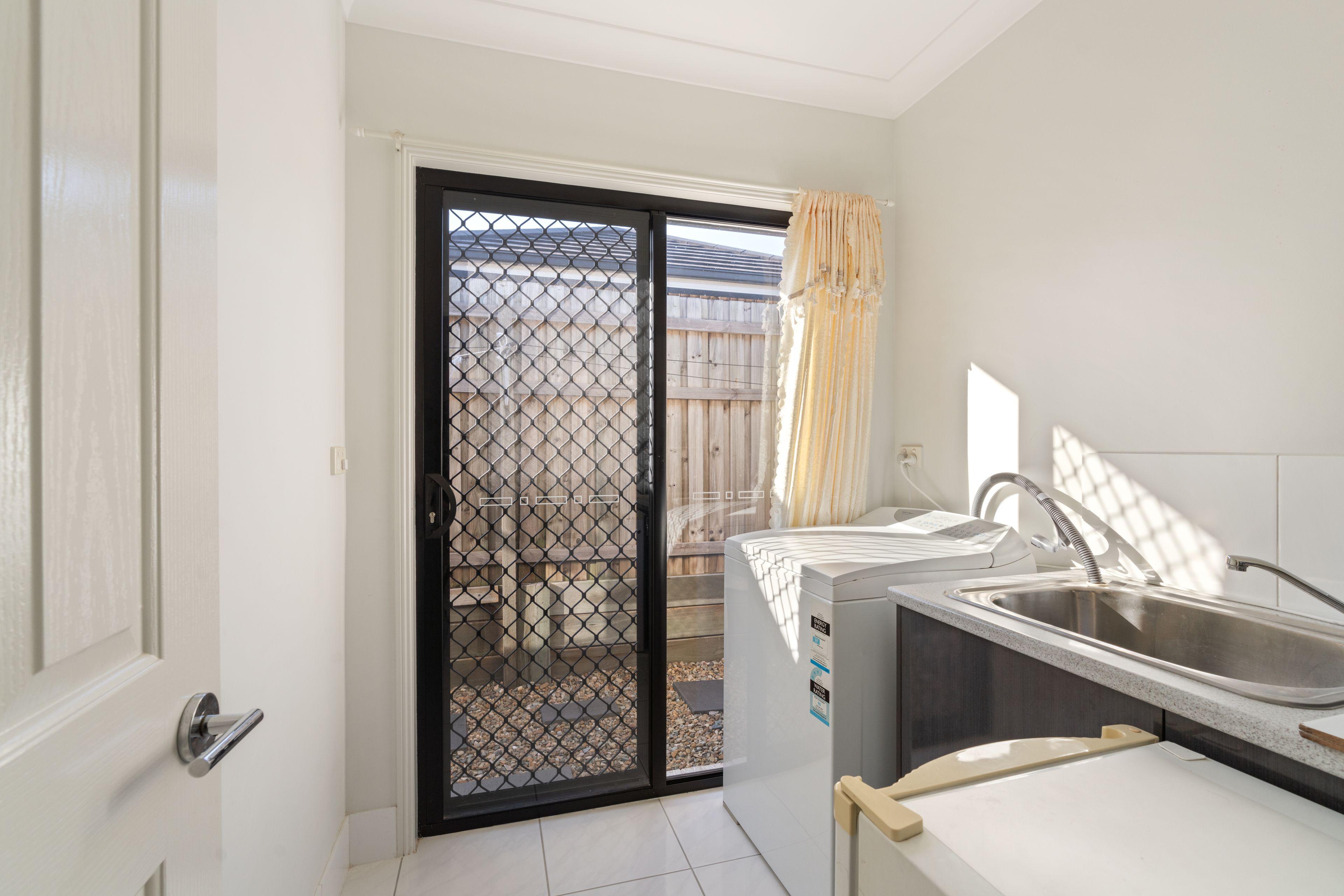 House for Rent: Warner, QLD 4500, QLD, 4500