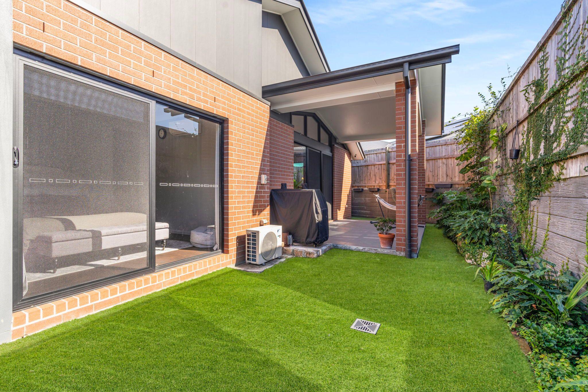 Bespoke Executive Living with Solar, Side Gates & Upgrades Throughout