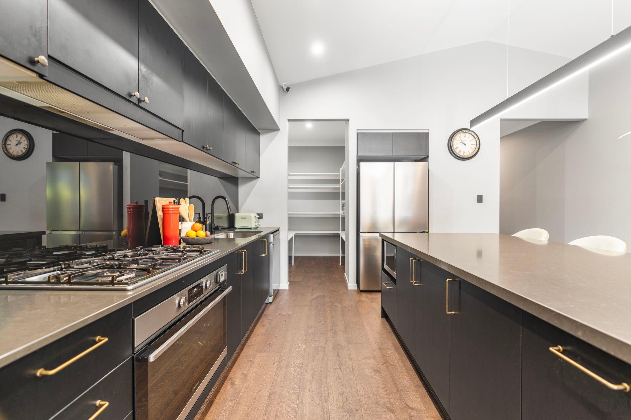 Bespoke Executive Living with Solar, Side Gates & Upgrades Throughout