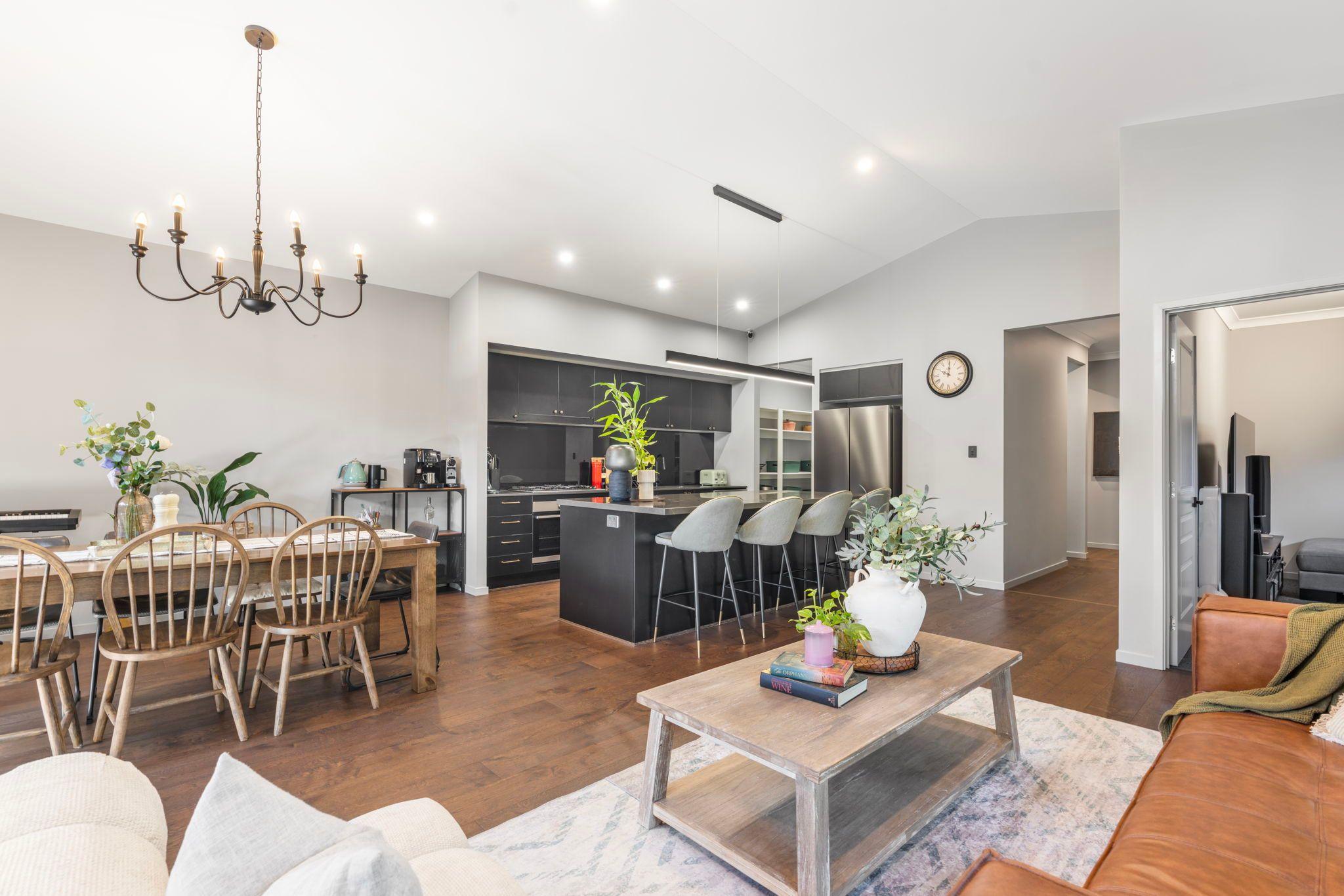 Bespoke Executive Living with Solar, Side Gates & Upgrades Throughout