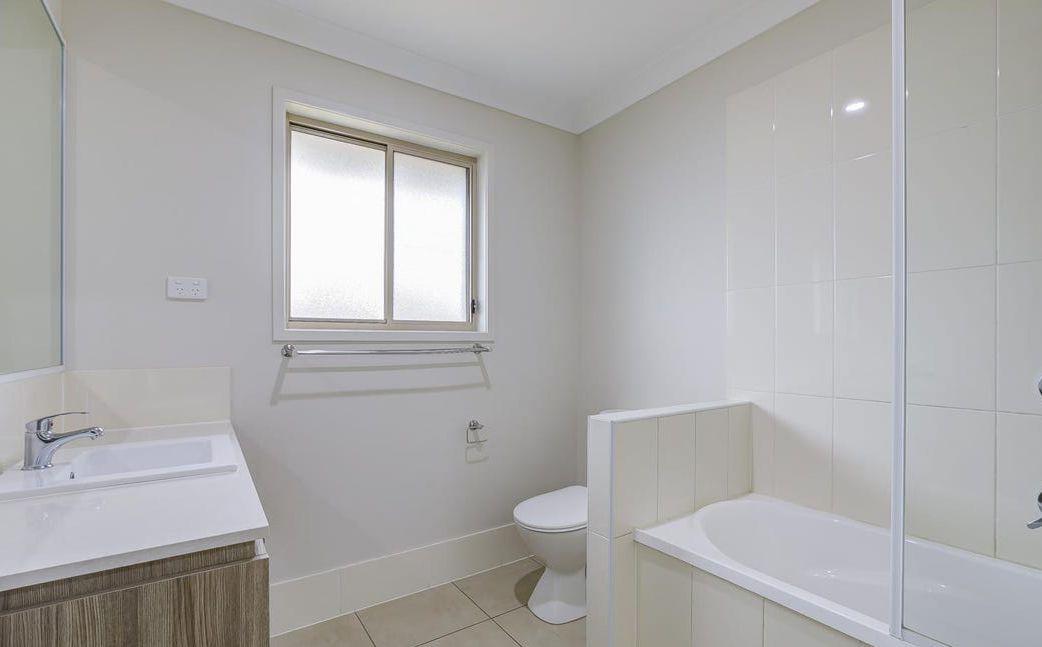 House for Rent: Gleneagle, QLD 4285, QLD, 4285