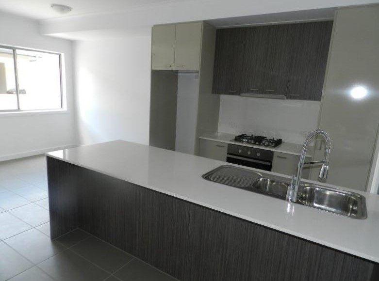 TIDY TOWNHOUSE CLOSE TO CBD