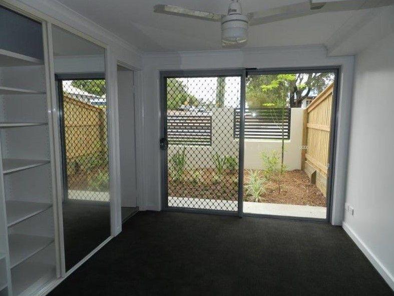 TIDY TOWNHOUSE CLOSE TO CBD