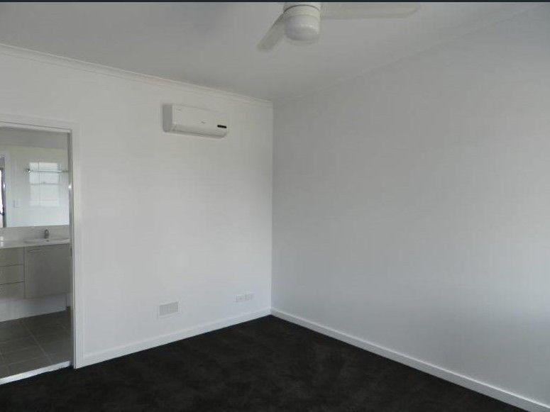 TIDY TOWNHOUSE CLOSE TO CBD
