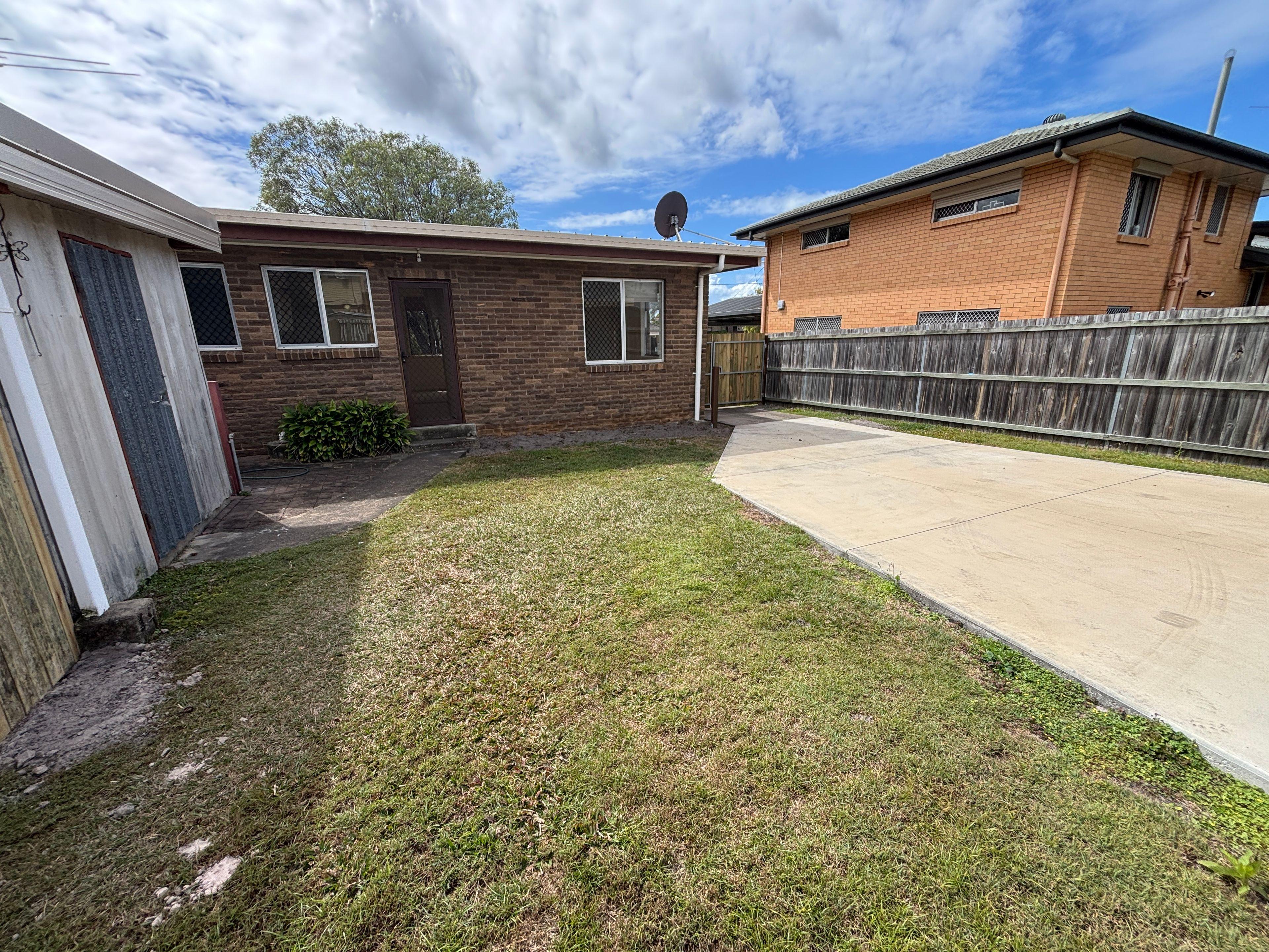 DuplexSemi-detached for Rent: Kippa-Ring, QLD 4021, QLD, 4021