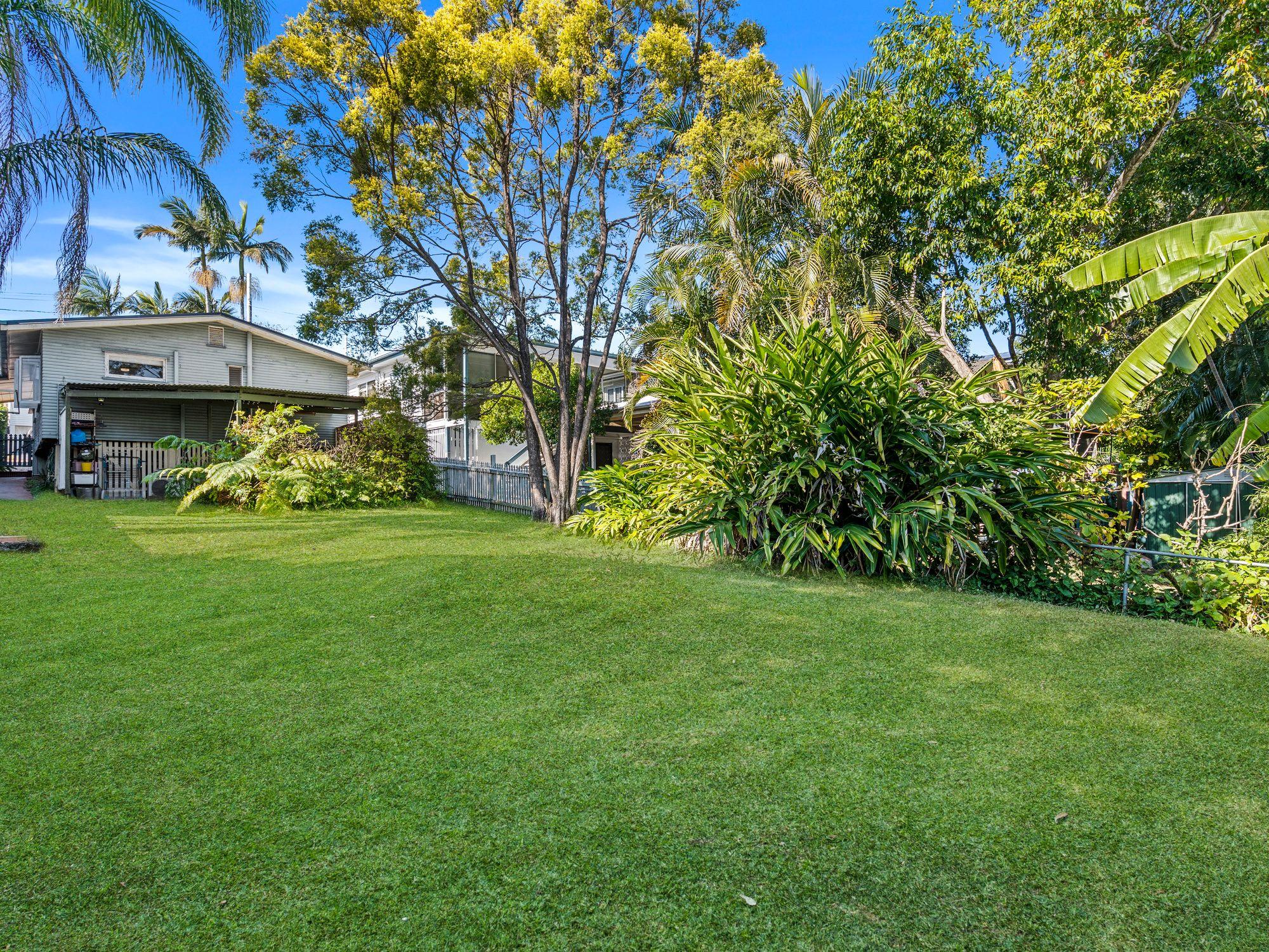 Live in one of the best areas of Camp Hill!