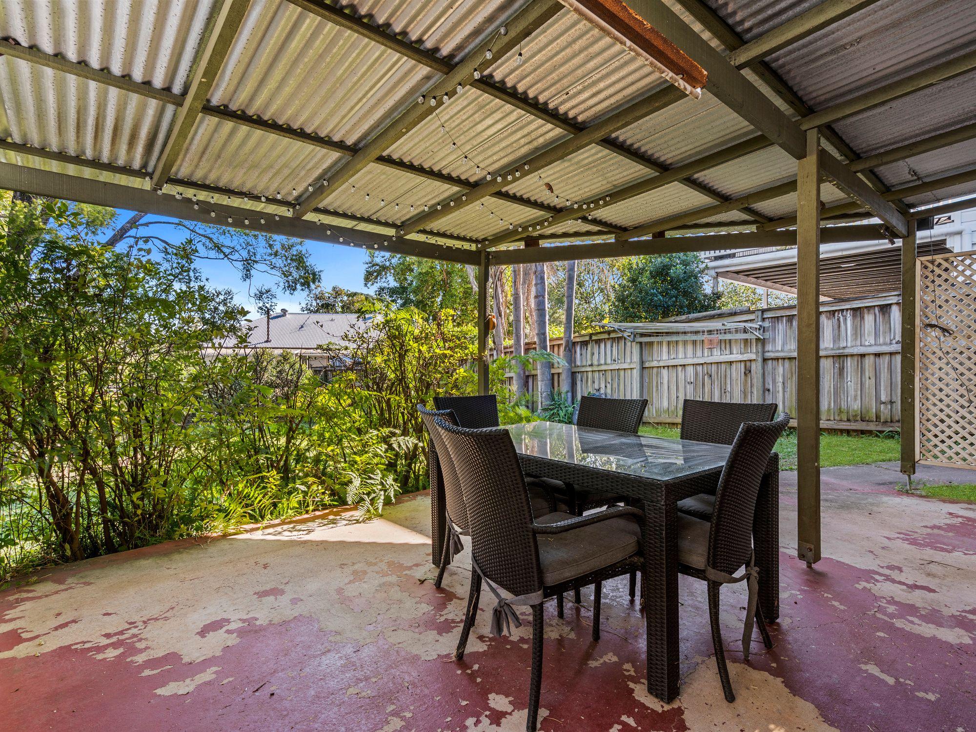 Live in one of the best areas of Camp Hill!