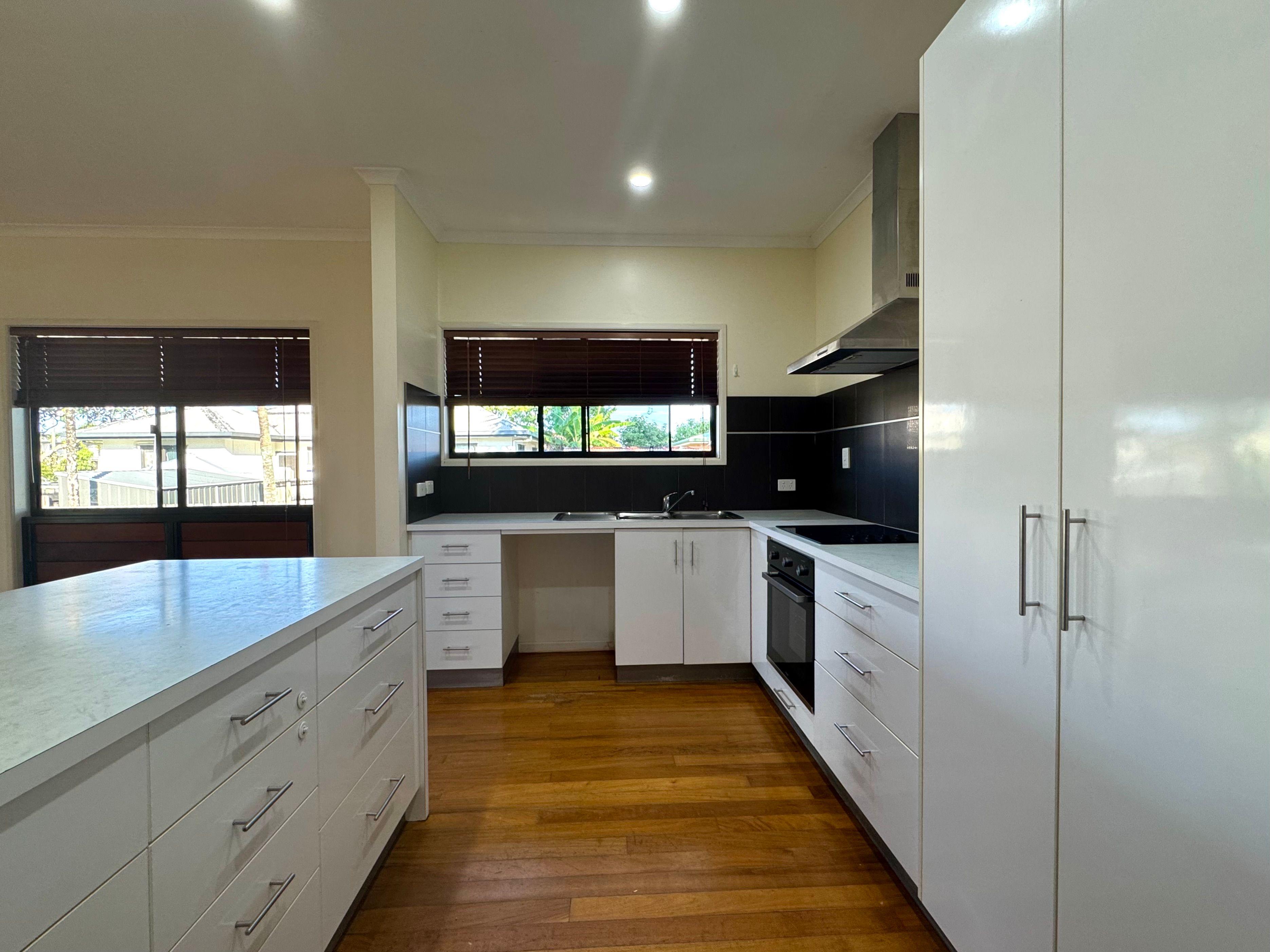Prop-GPT: House: QLD Lake Proserpine, QLD 4800 Home For Rent