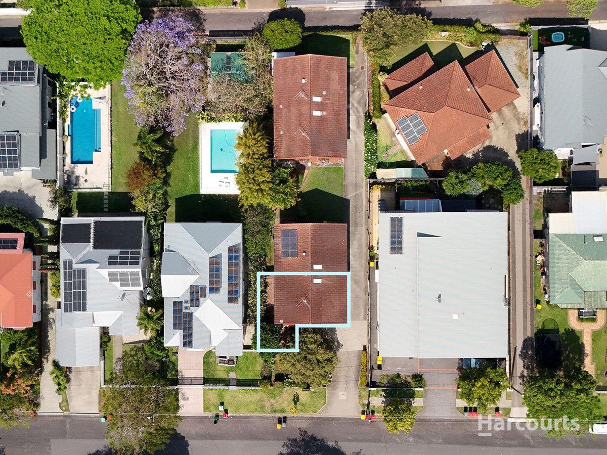 1/33 Kinmond Avenue, Wavell Heights, QLD 4012 - Townhouse for Rent - harcourts.net