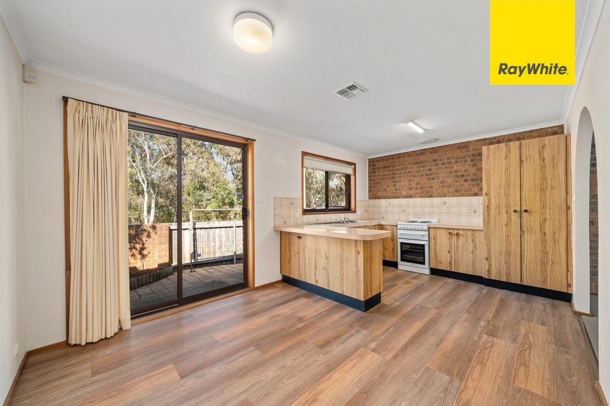 Townhouse for Rent: Belconnen, ACT 2617, ACT, 2617