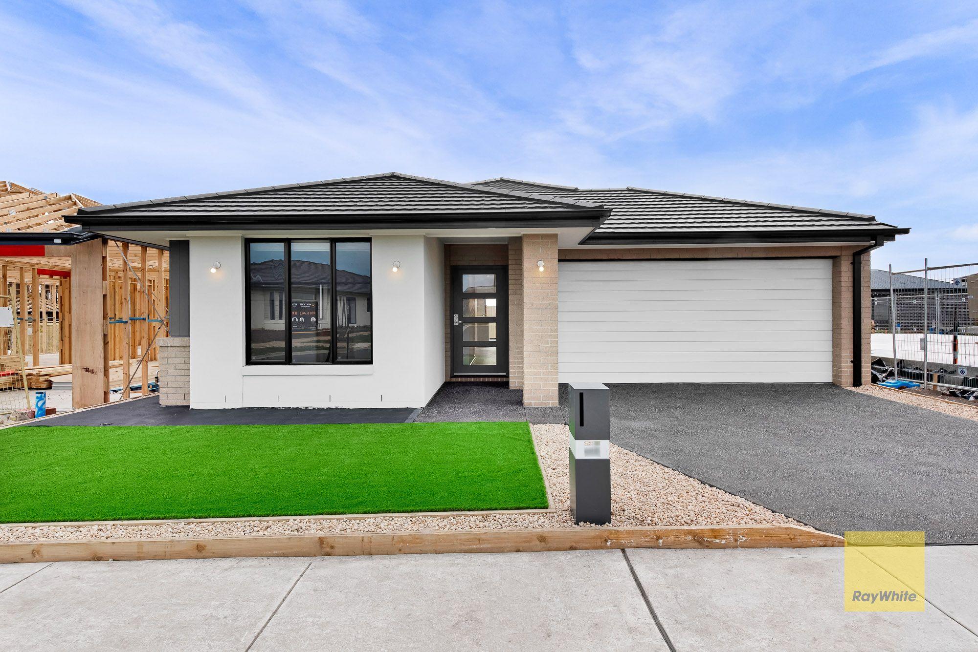 Prop-GPT: House: VIC Truganina, VIC 3029 Home For Rent