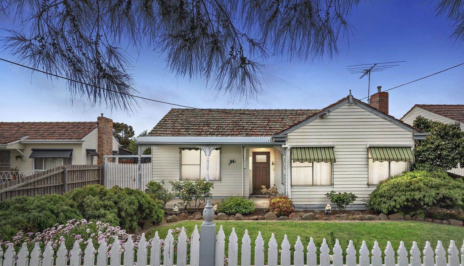 Prop-GPT: House: VIC Glenroy, VIC 3046 Home For Rent