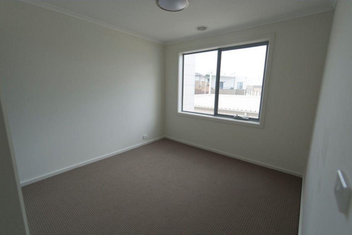 Townhouse for Rent: Westmeadows, VIC 3049, VIC, 3049