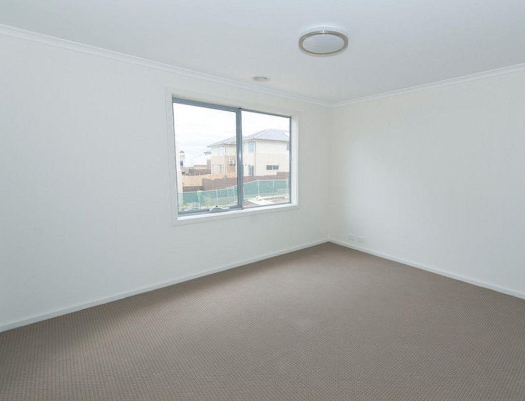 Townhouse for Rent: Westmeadows, VIC 3049, VIC, 3049