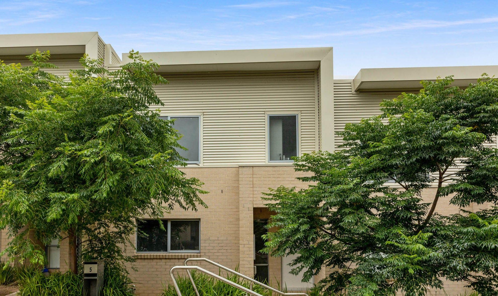Townhouse for Rent: Westmeadows, VIC 3049, VIC, 3049