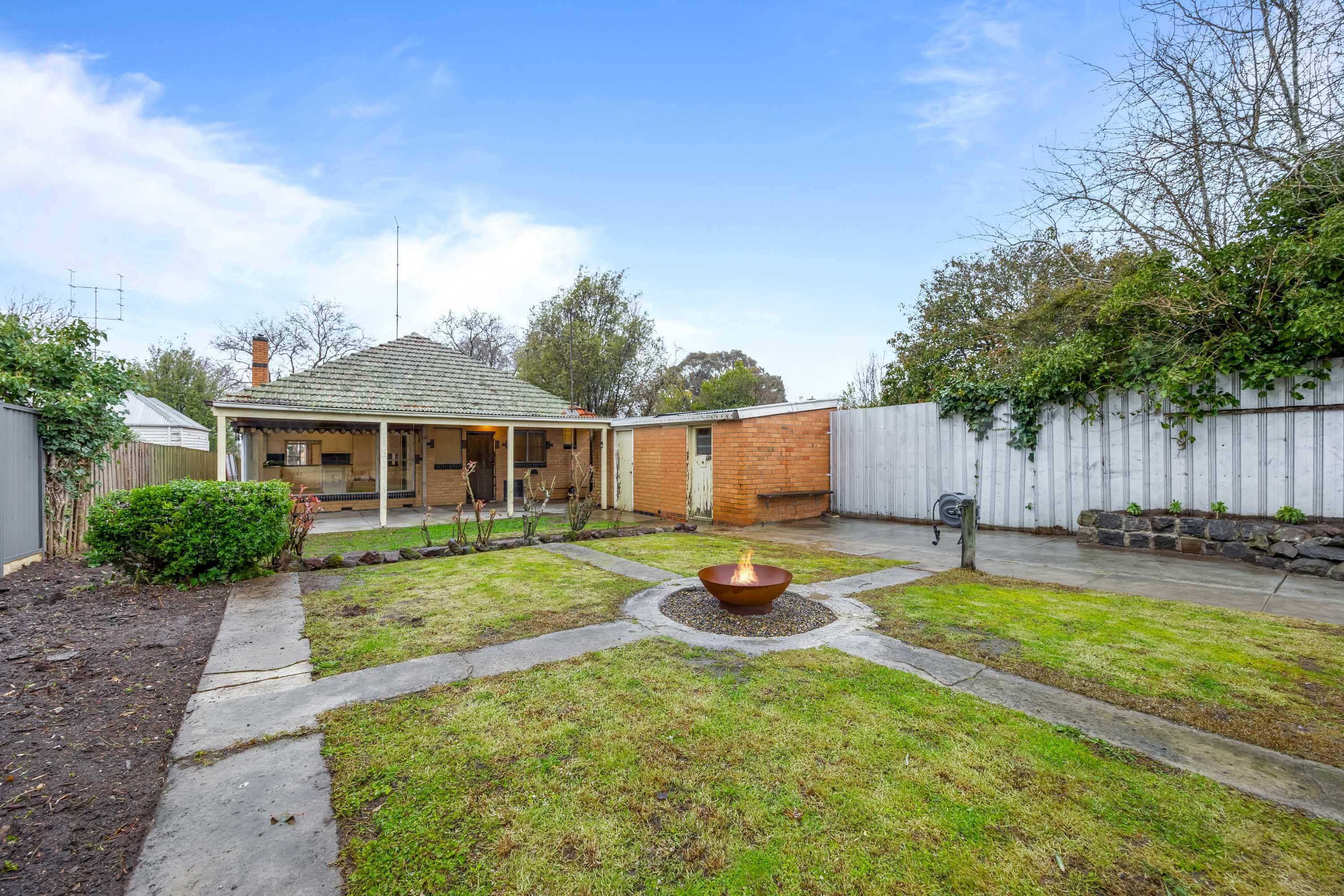 Stylish & Convenient Living in Redan