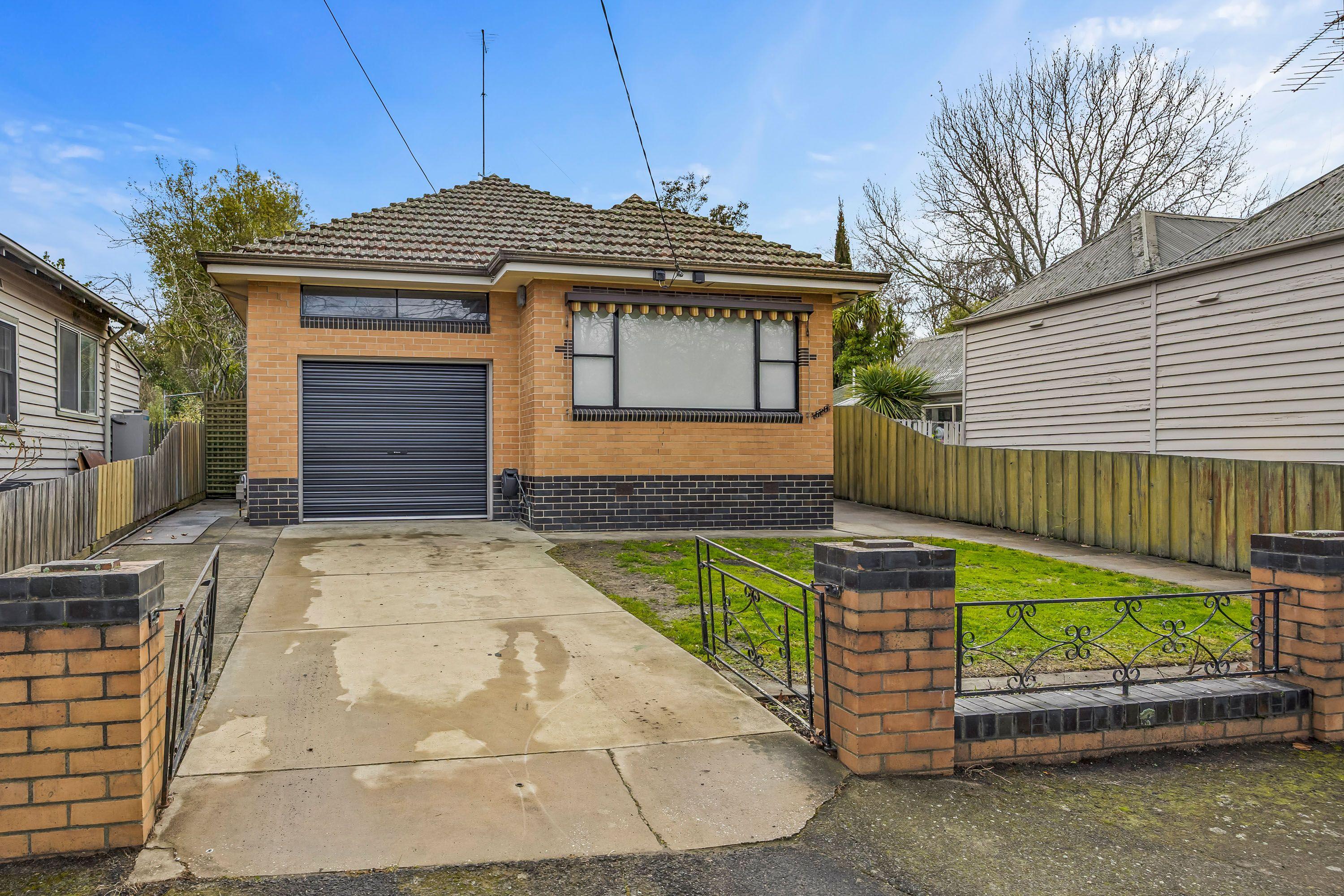 Stylish & Convenient Living in Redan