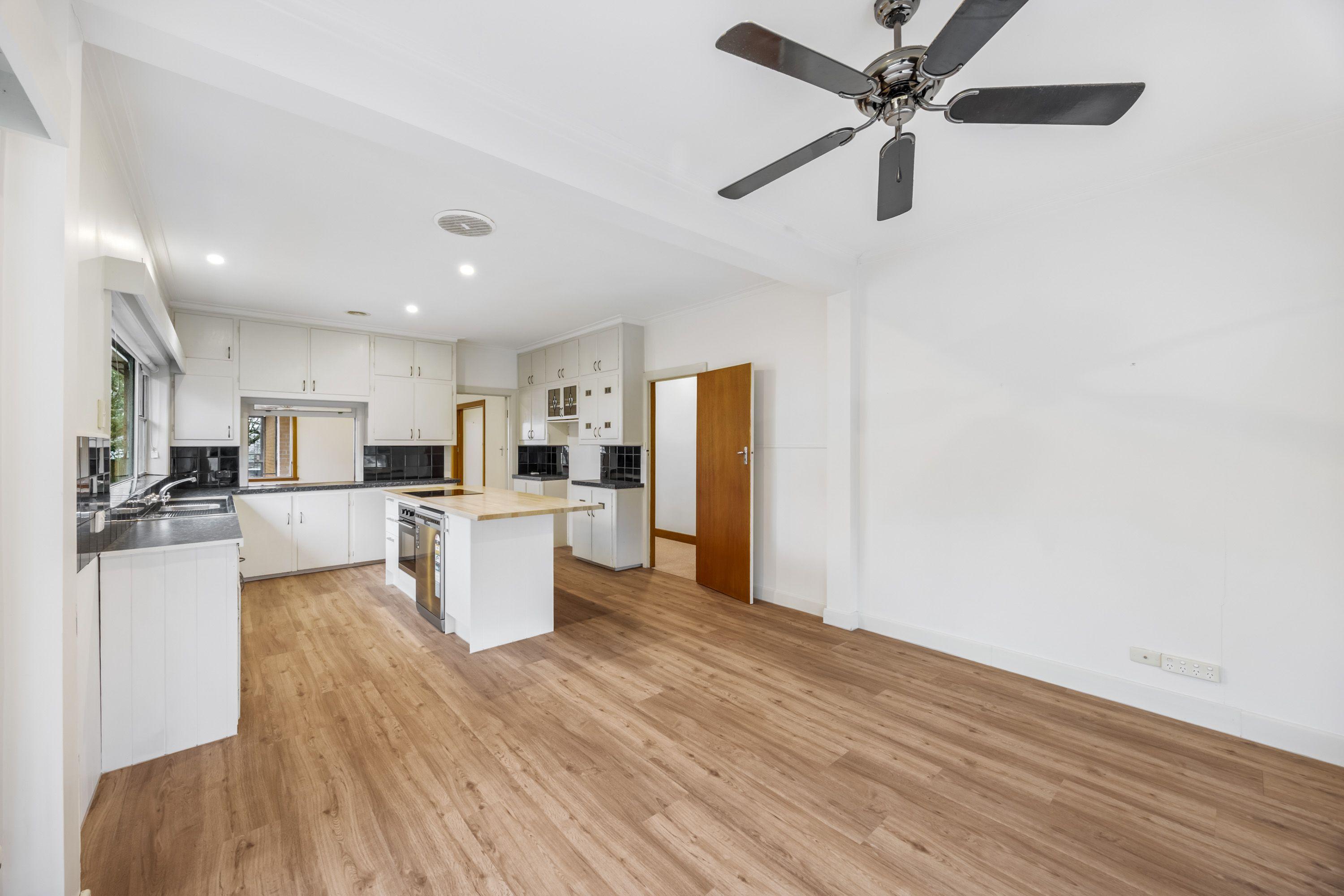Stylish & Convenient Living in Redan