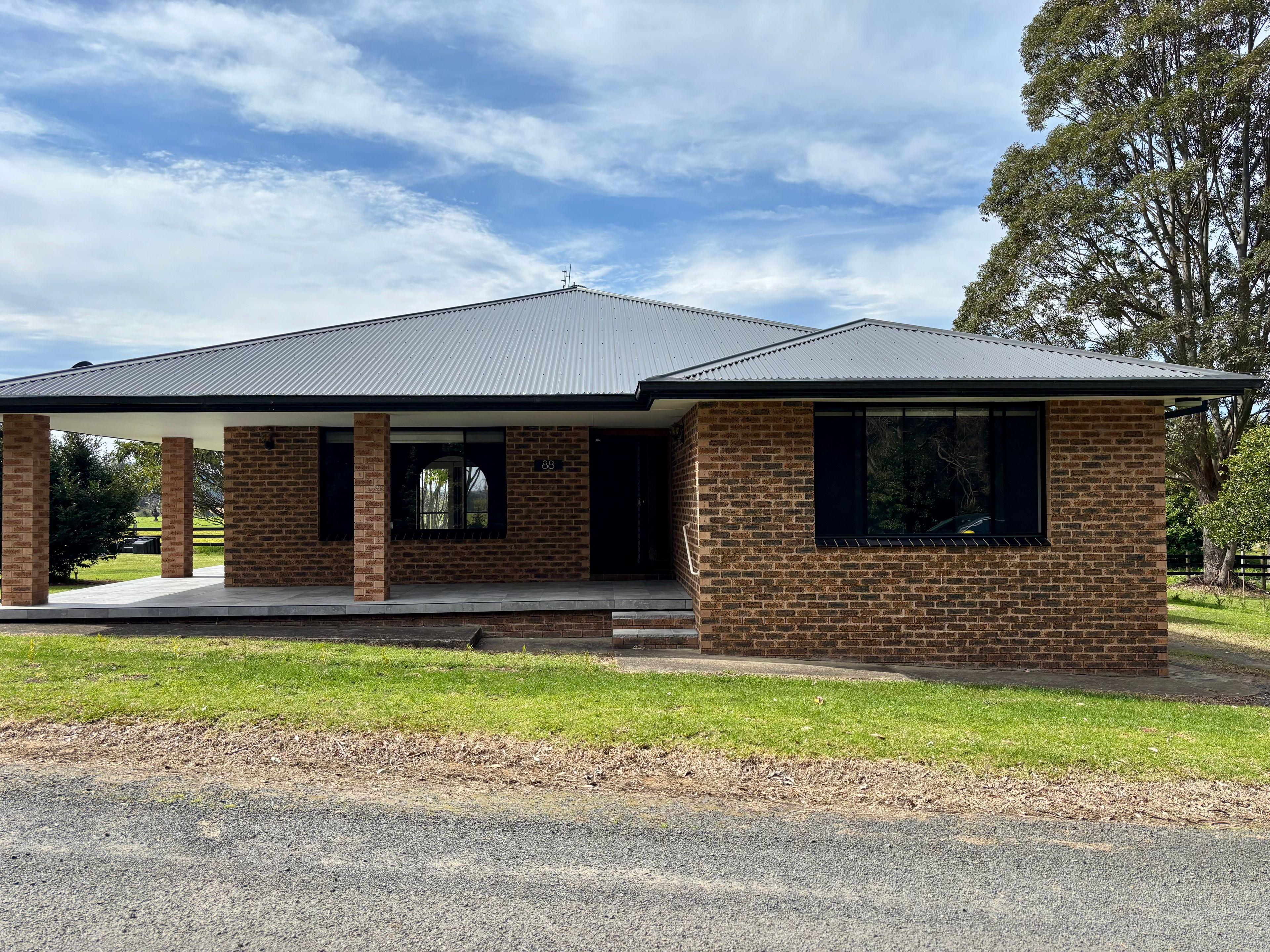 Prop-GPT: Other: NSW Berry, NSW 2535 Home For Rent