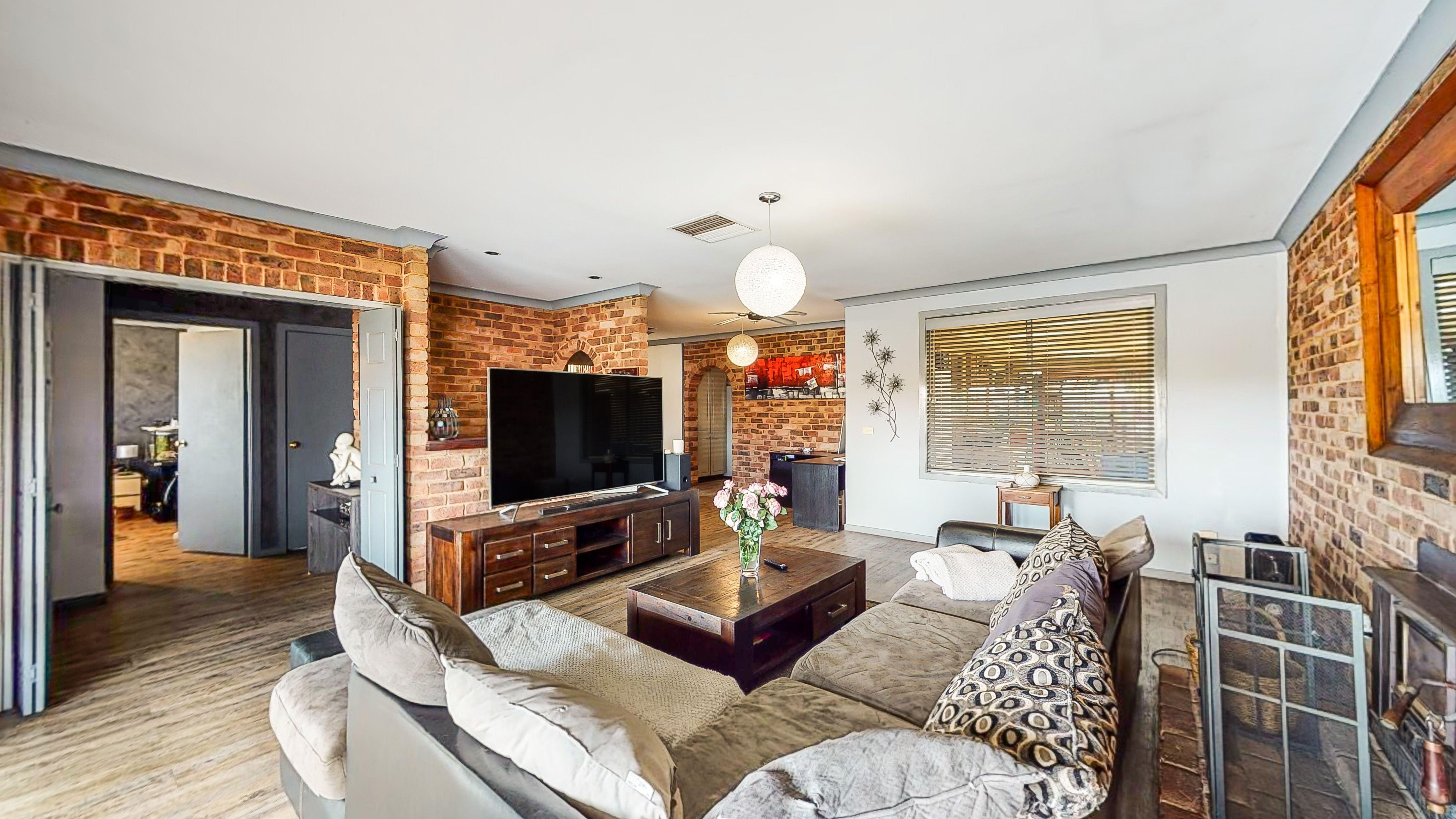 House for Rent: Dubbo, NSW 2830, NSW, 2830