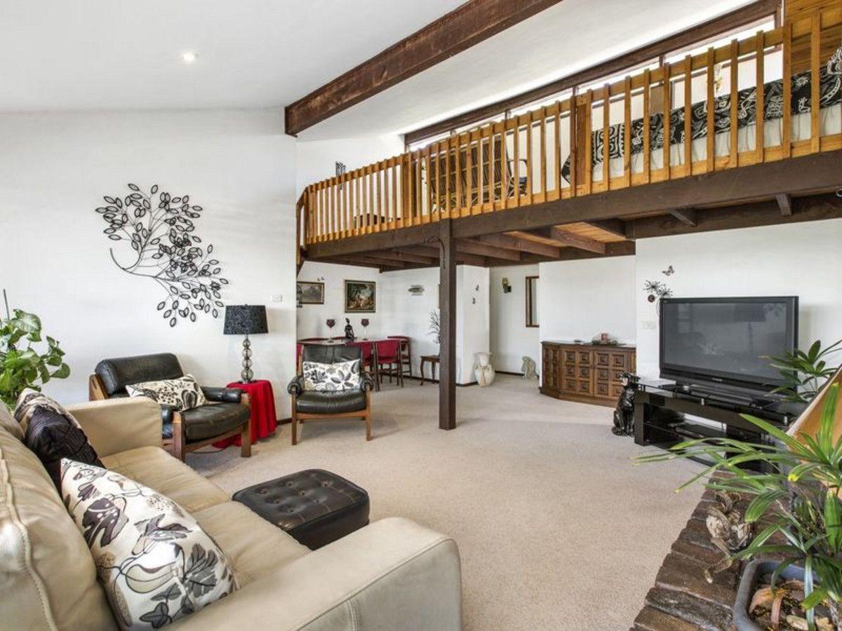 House for Rent: Bateau Bay, NSW 2261, NSW, 2261