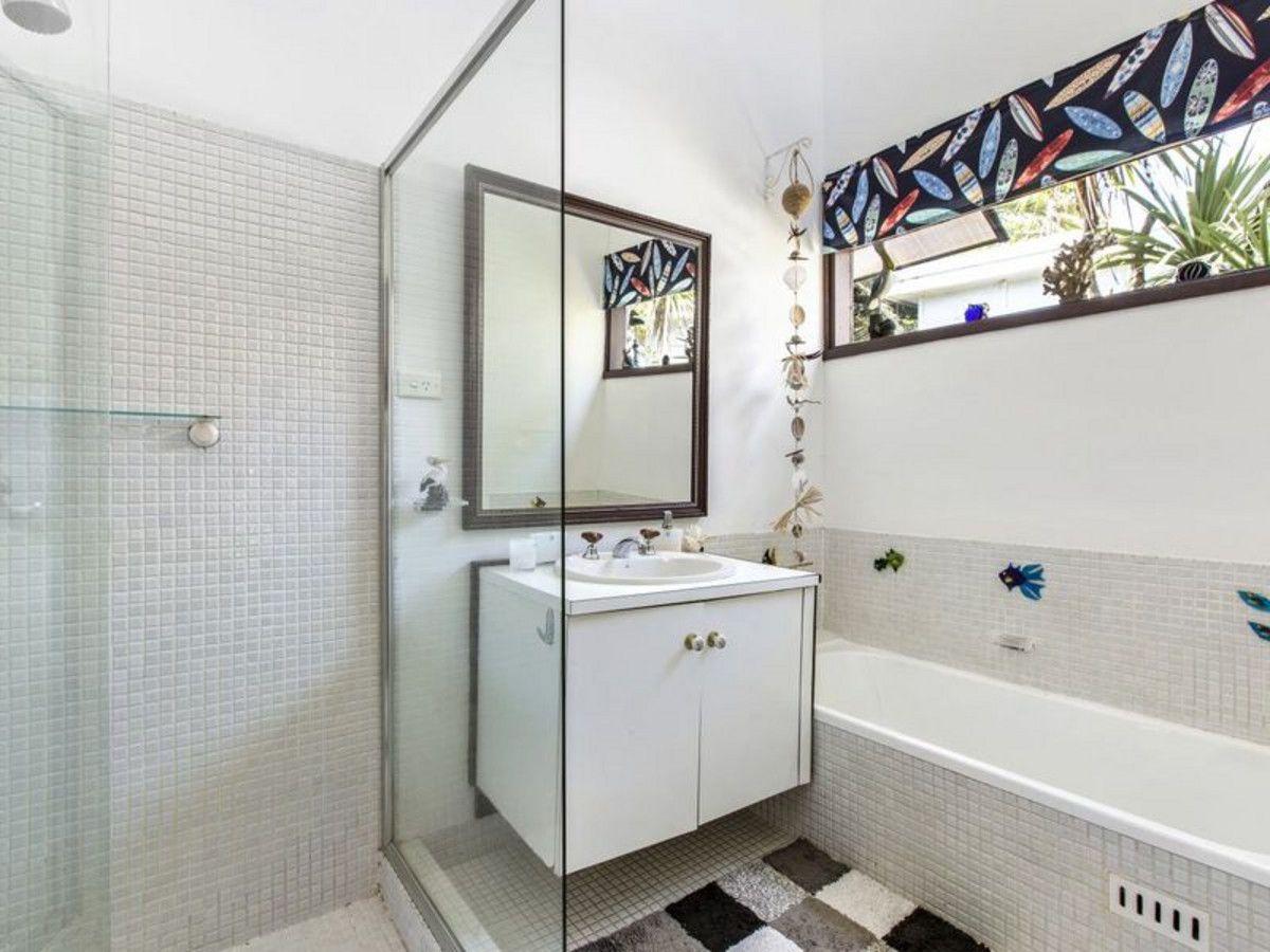 House for Rent: Bateau Bay, NSW 2261, NSW, 2261