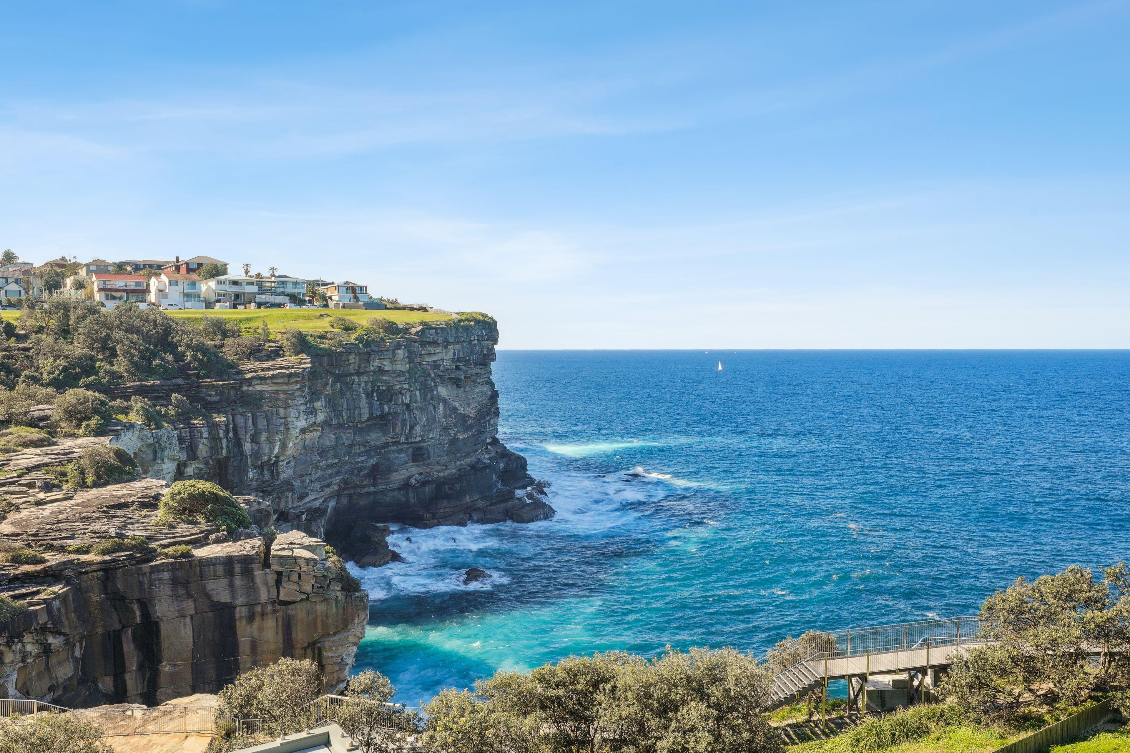 Breathtaking Ocean Views from Sun-Drenched North-Facing Vaucluse Apartment