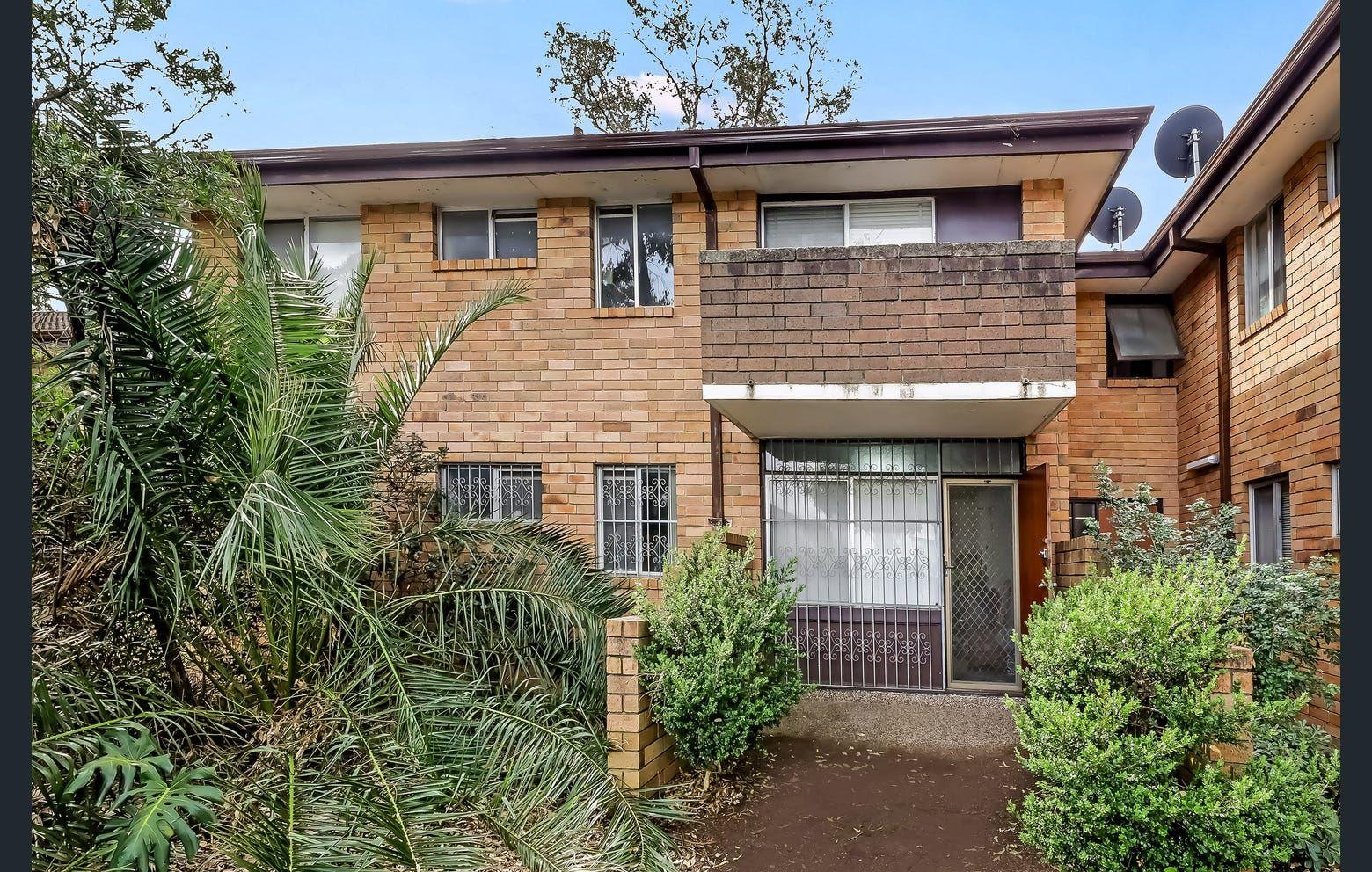 Prop-GPT: Unit: NSW Regents Park, NSW 2143 Home For Rent