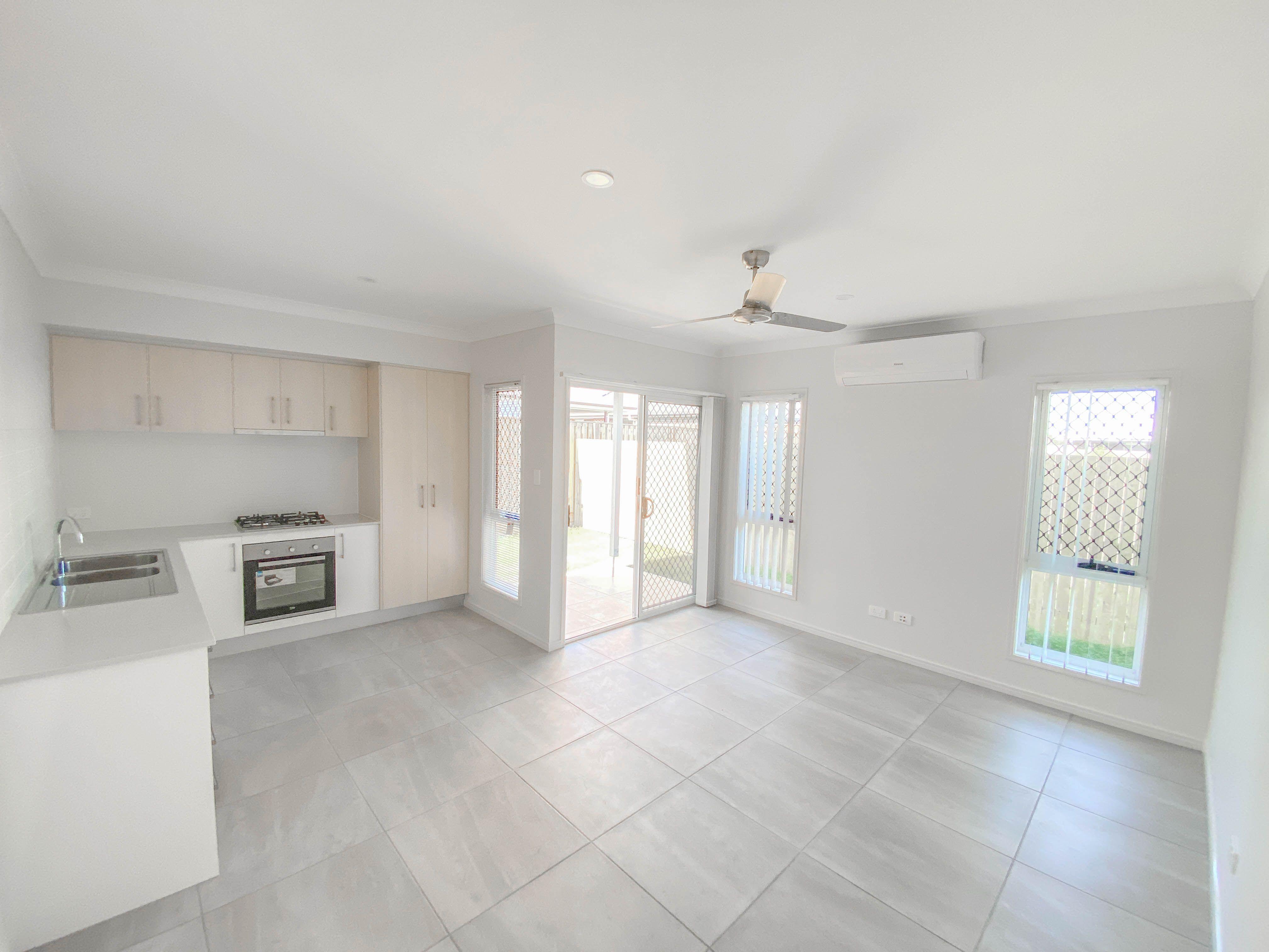 DuplexSemi-detached for Rent: Logan Reserve, QLD 4133, QLD, 4133