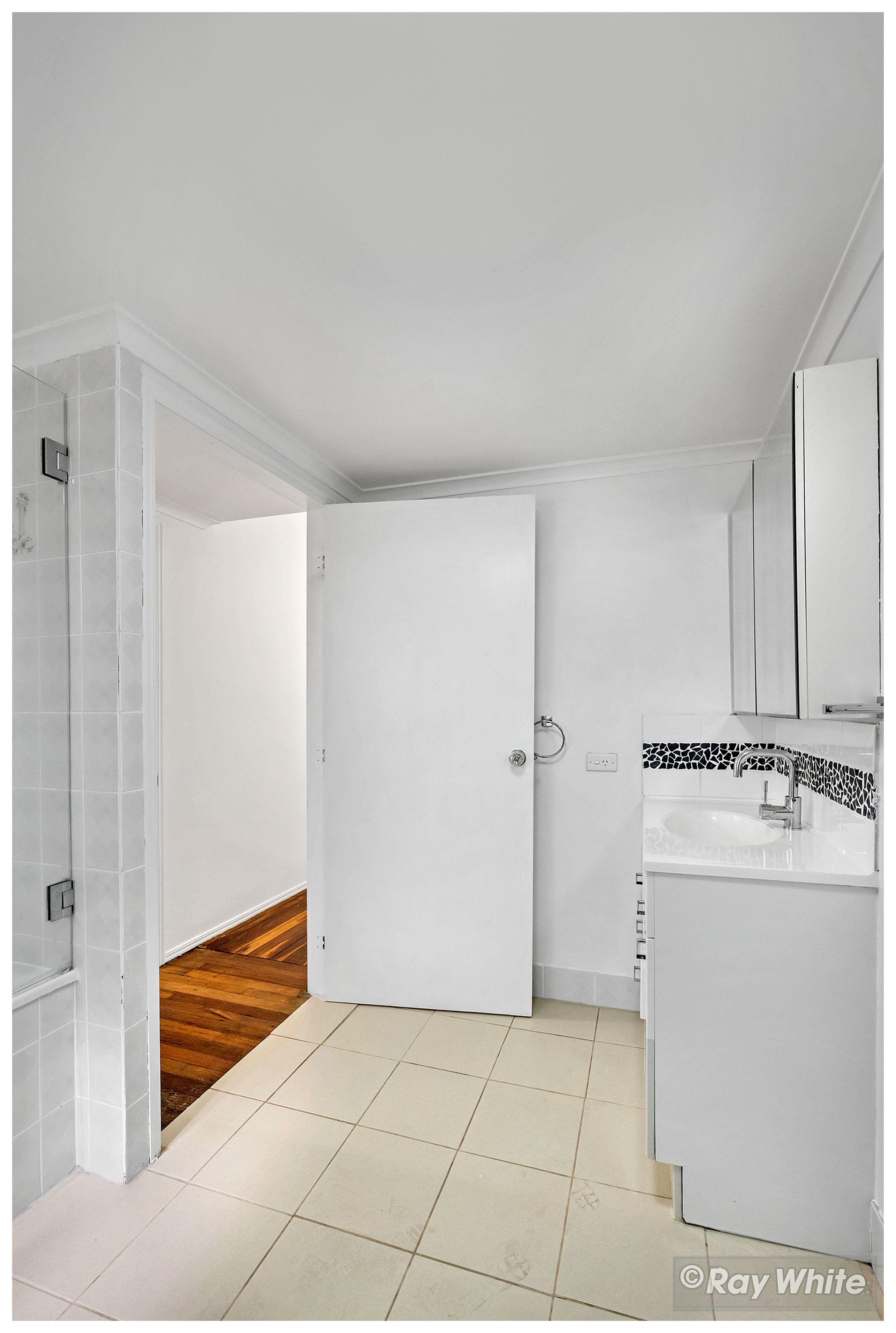 House for Rent: The Range, QLD 4700, QLD, 4700