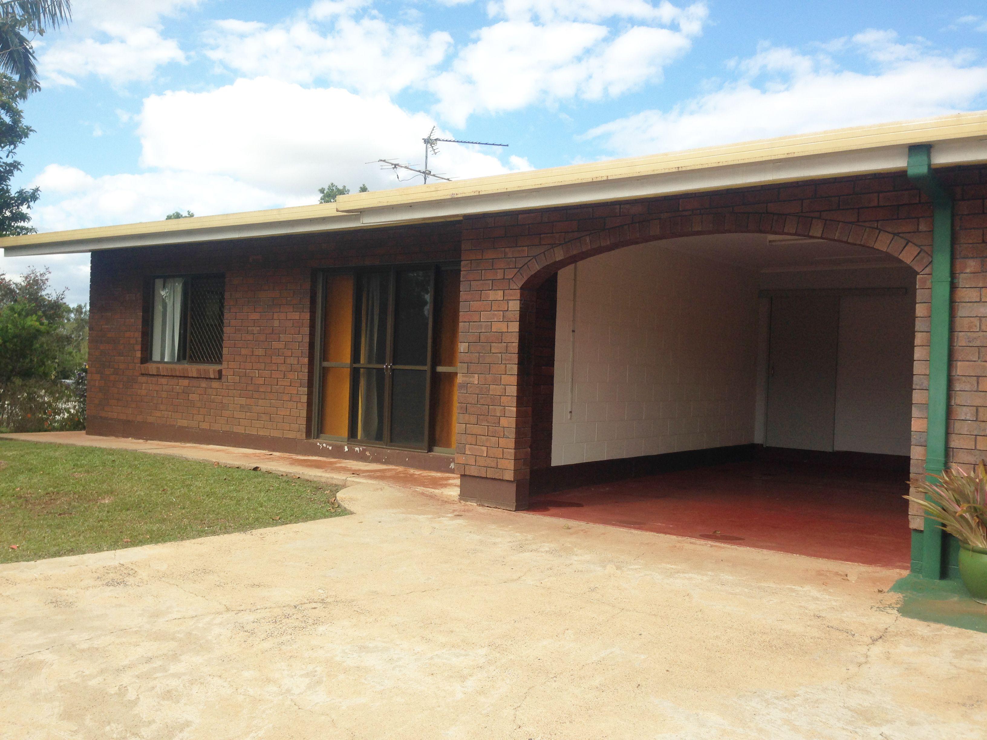 Prop-GPT: DuplexSemi-detached: QLD Atherton, QLD 4883 Home For Rent