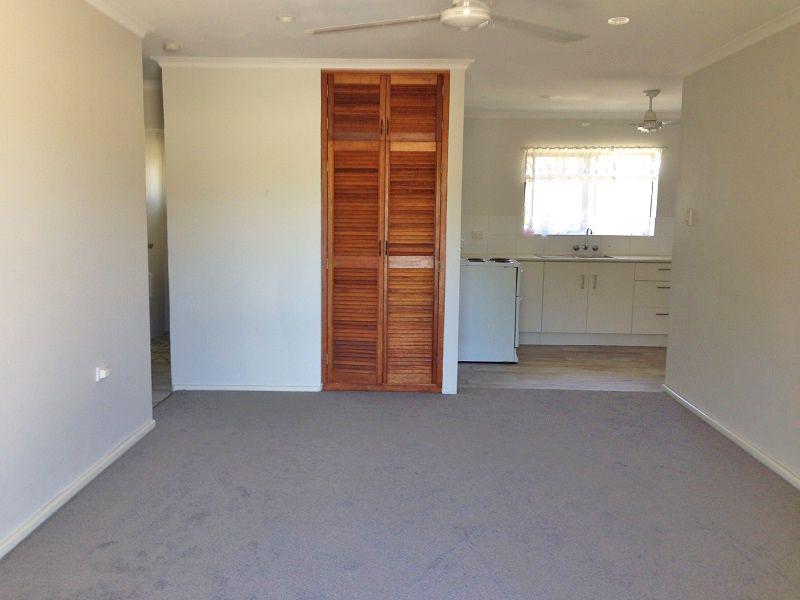 DuplexSemi-detached for Rent: Atherton, QLD 4883, QLD, 4883