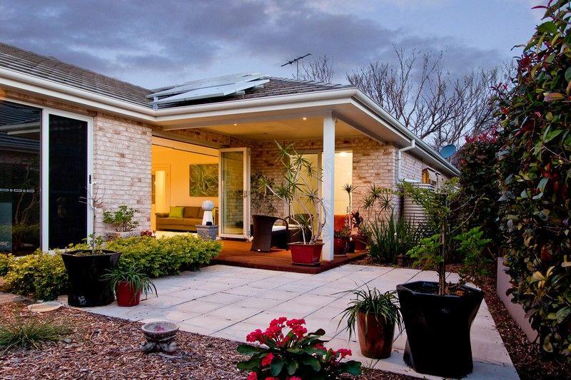 Low Maintenance Living in Highly Desirable Location!!