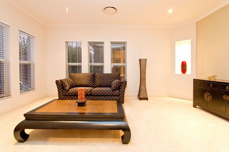 Low Maintenance Living in Highly Desirable Location!!