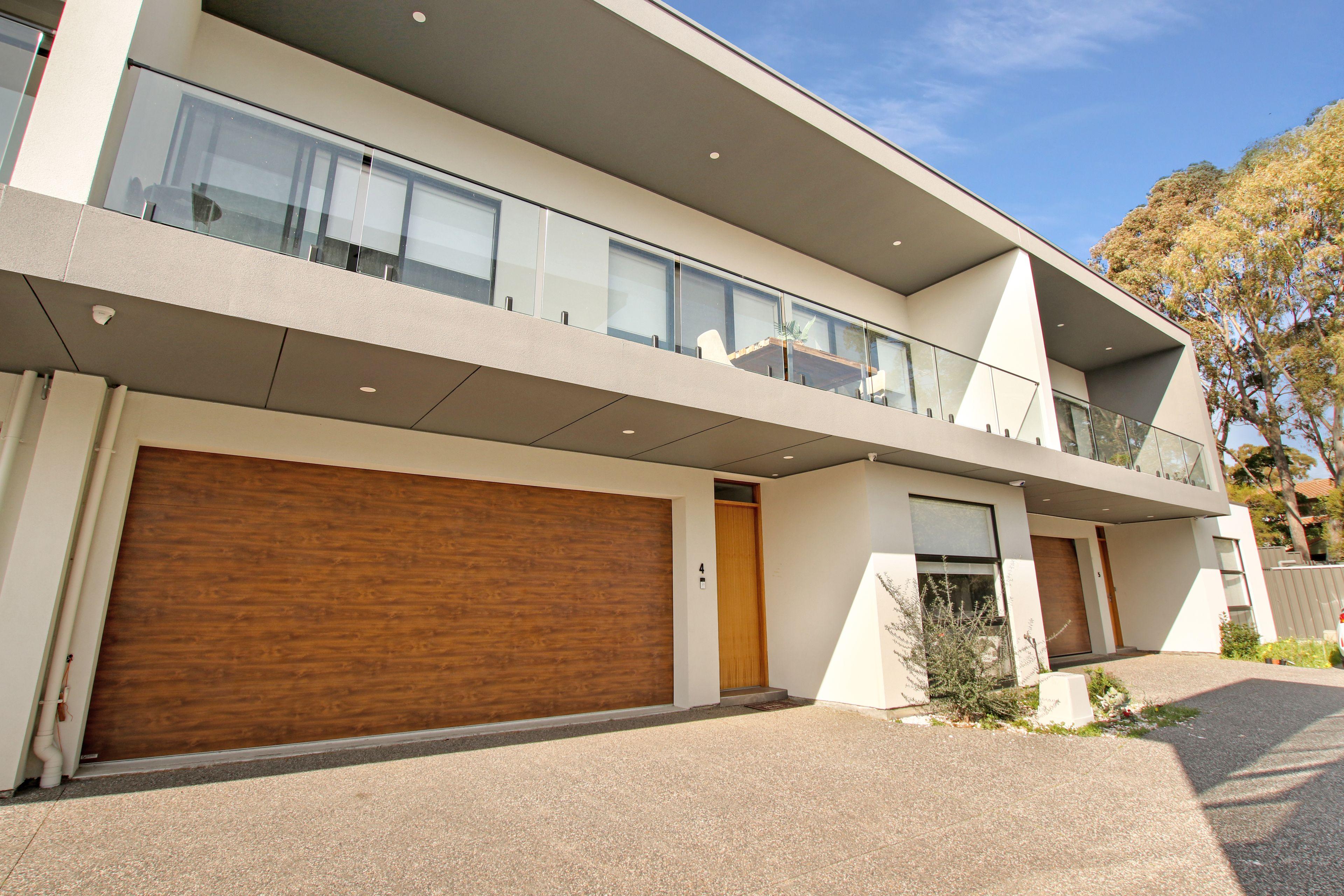 Prop-GPT: Townhouse: SA Woodforde, SA 5072 Home For Rent