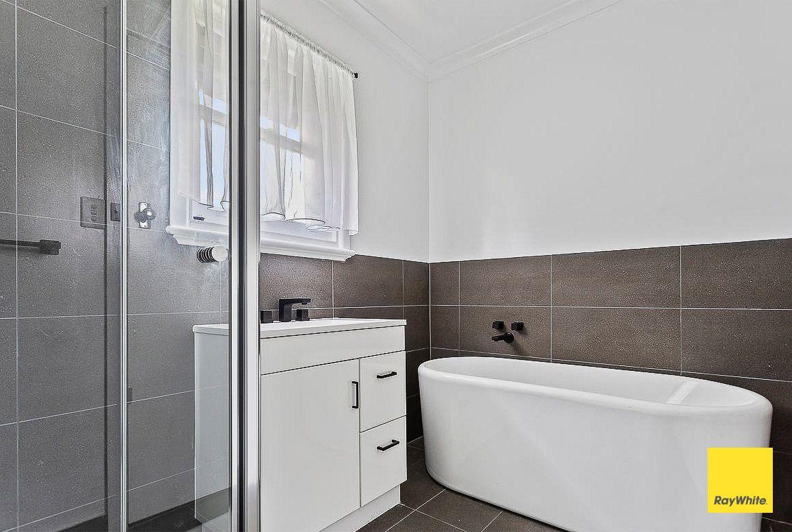 House for Rent: Long Gully, VIC 3550, VIC, 3550