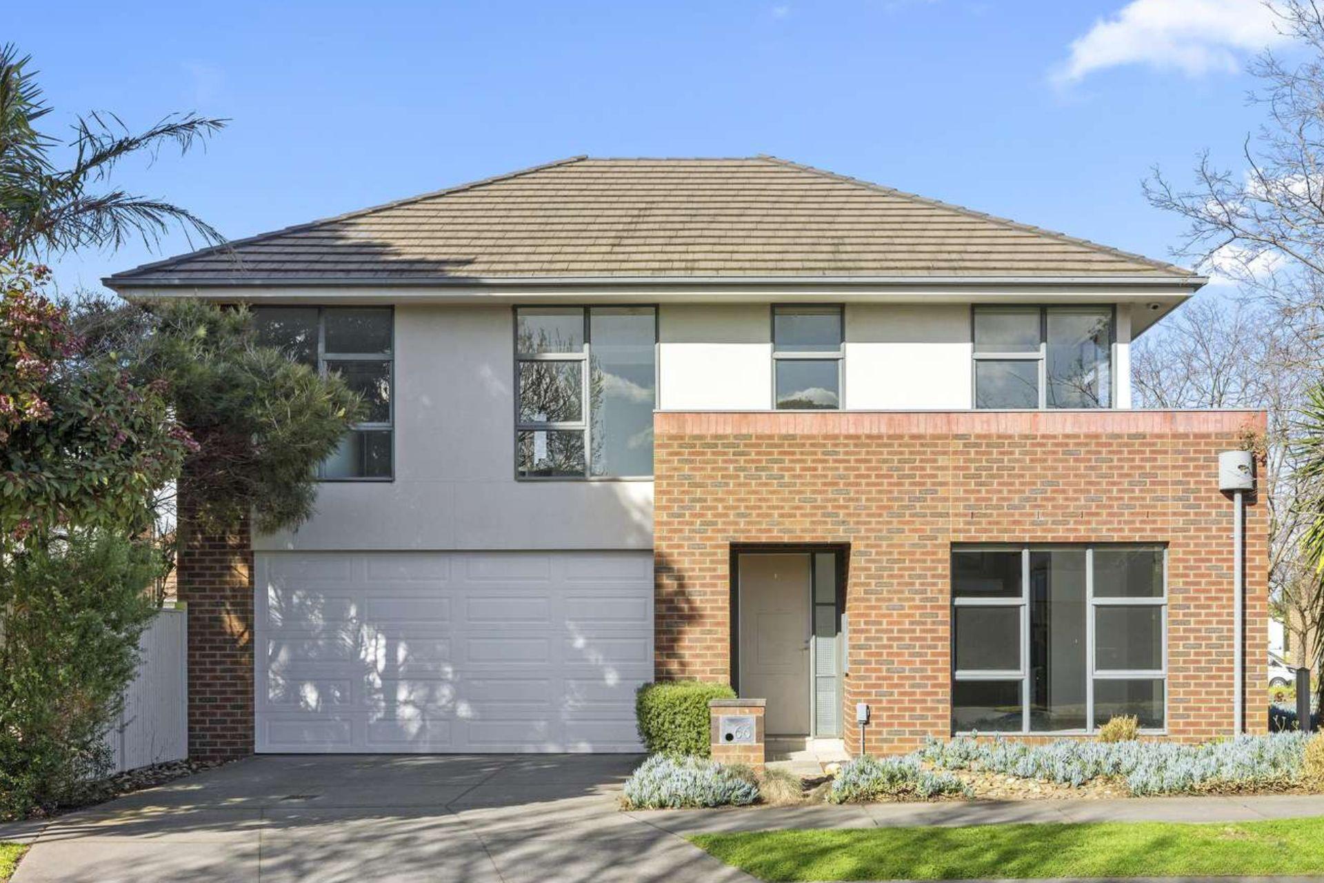 Prop-GPT: House: VIC Heatherton, VIC 3202 Home For Rent