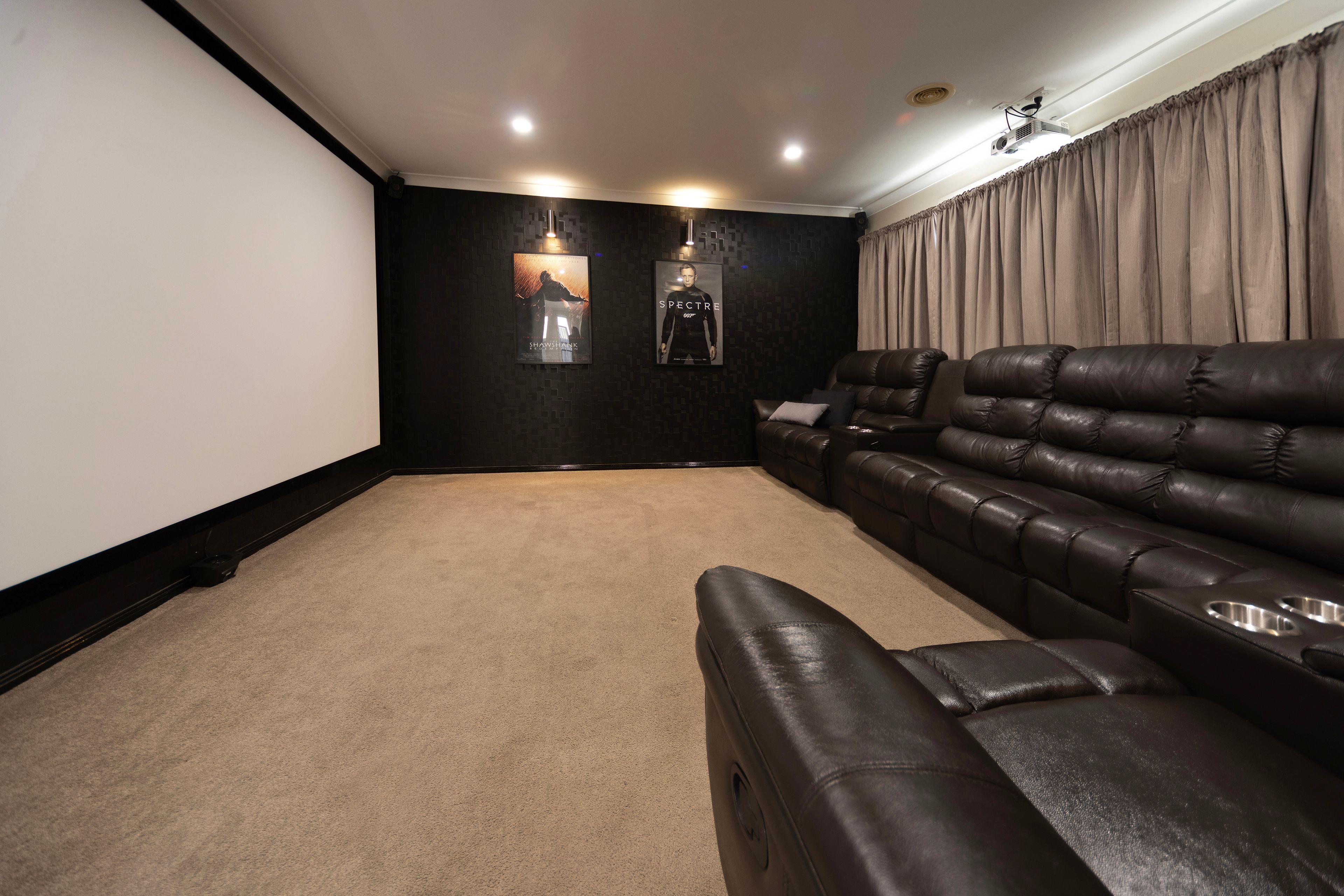 House for Rent: Sandhurst, VIC 3977, VIC, 3977
