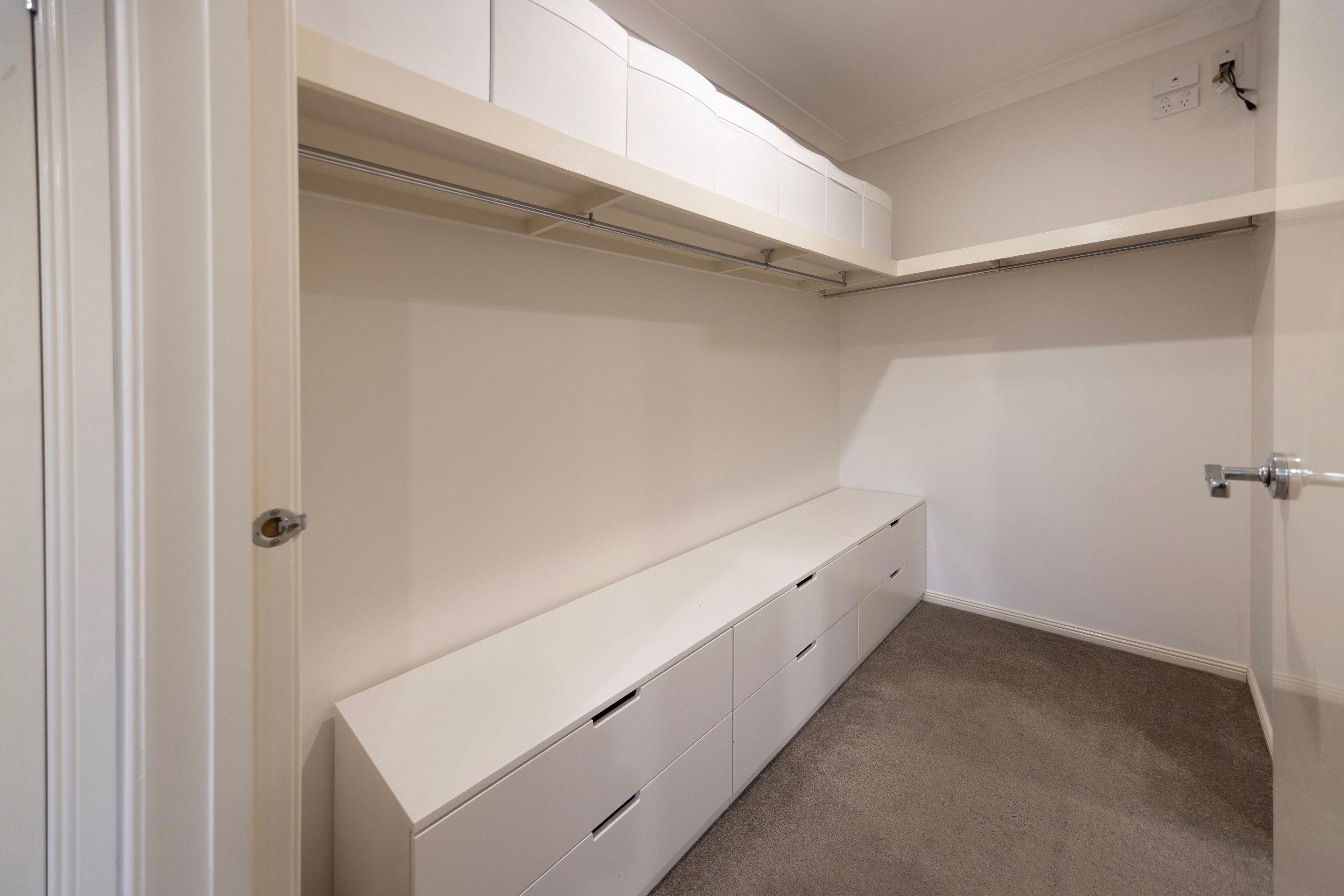 House for Rent: Sandhurst, VIC 3977, VIC, 3977