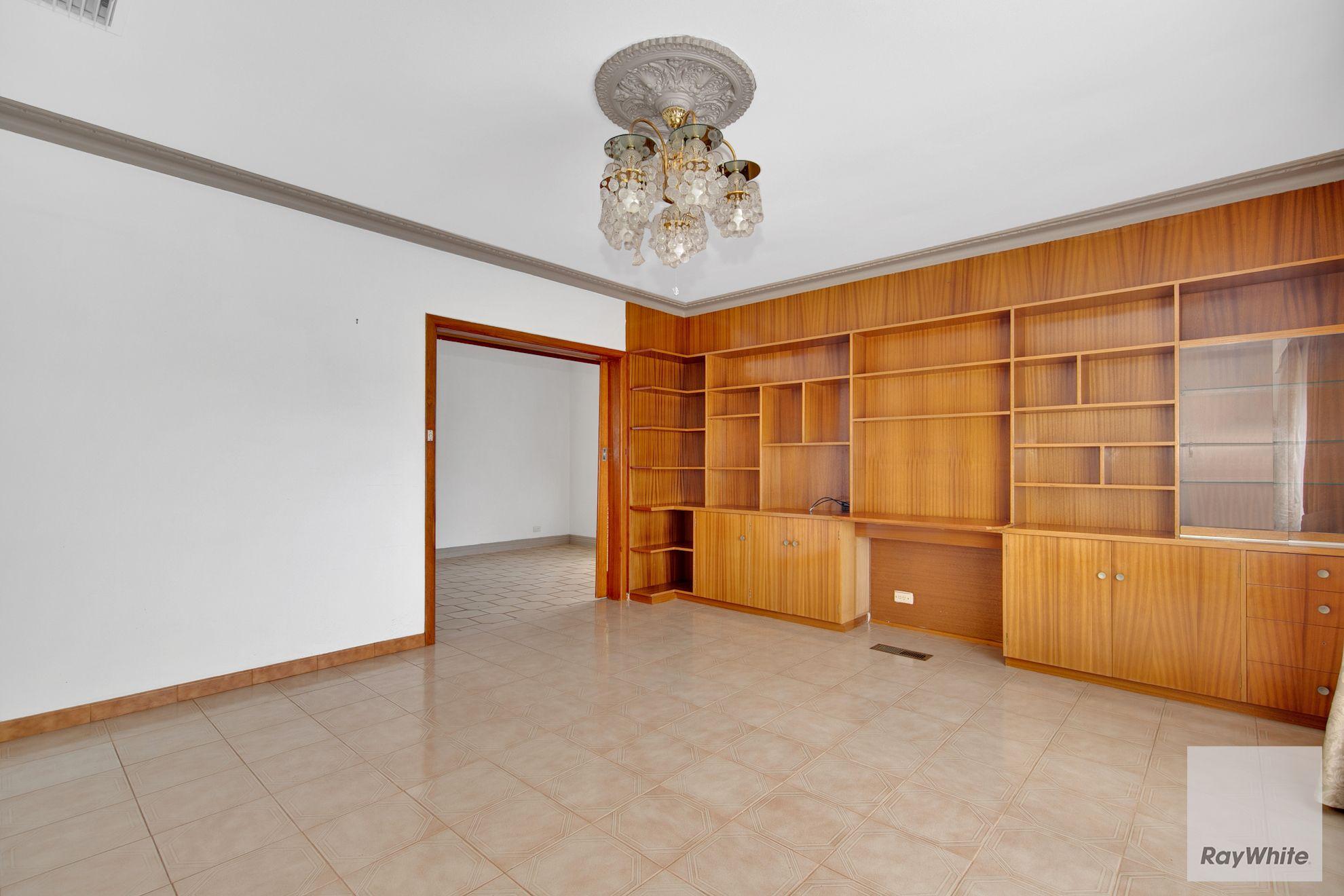 House for Rent: Airport West, VIC 3042, VIC, 3042