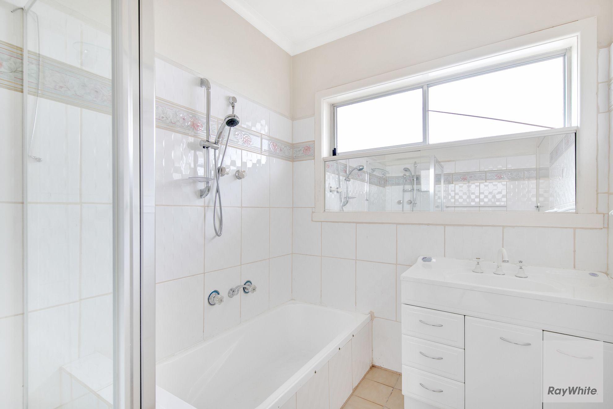 House for Rent: Airport West, VIC 3042, VIC, 3042