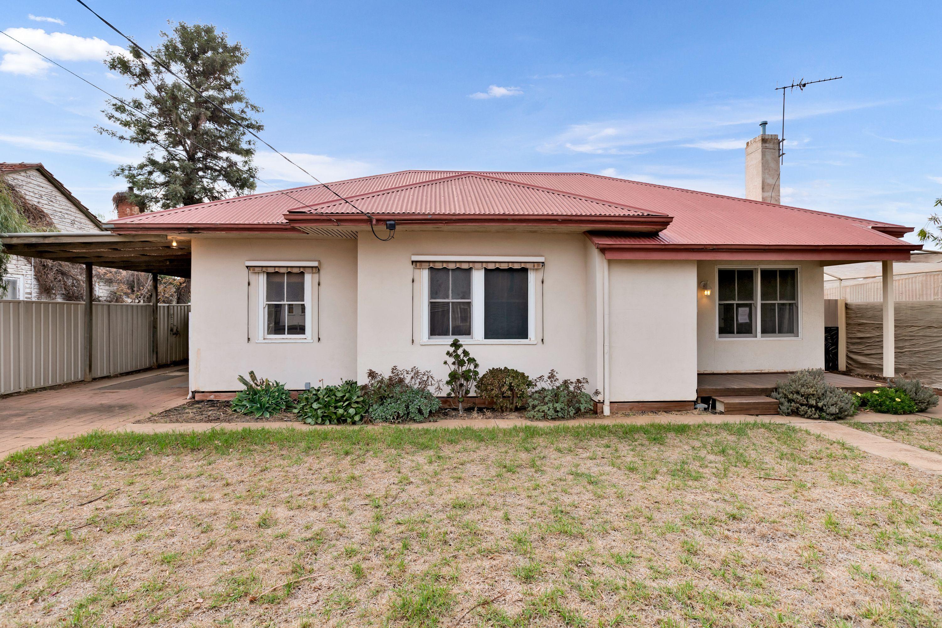 Prop-GPT: House: VIC Mildura, VIC 3500 Home For Rent
