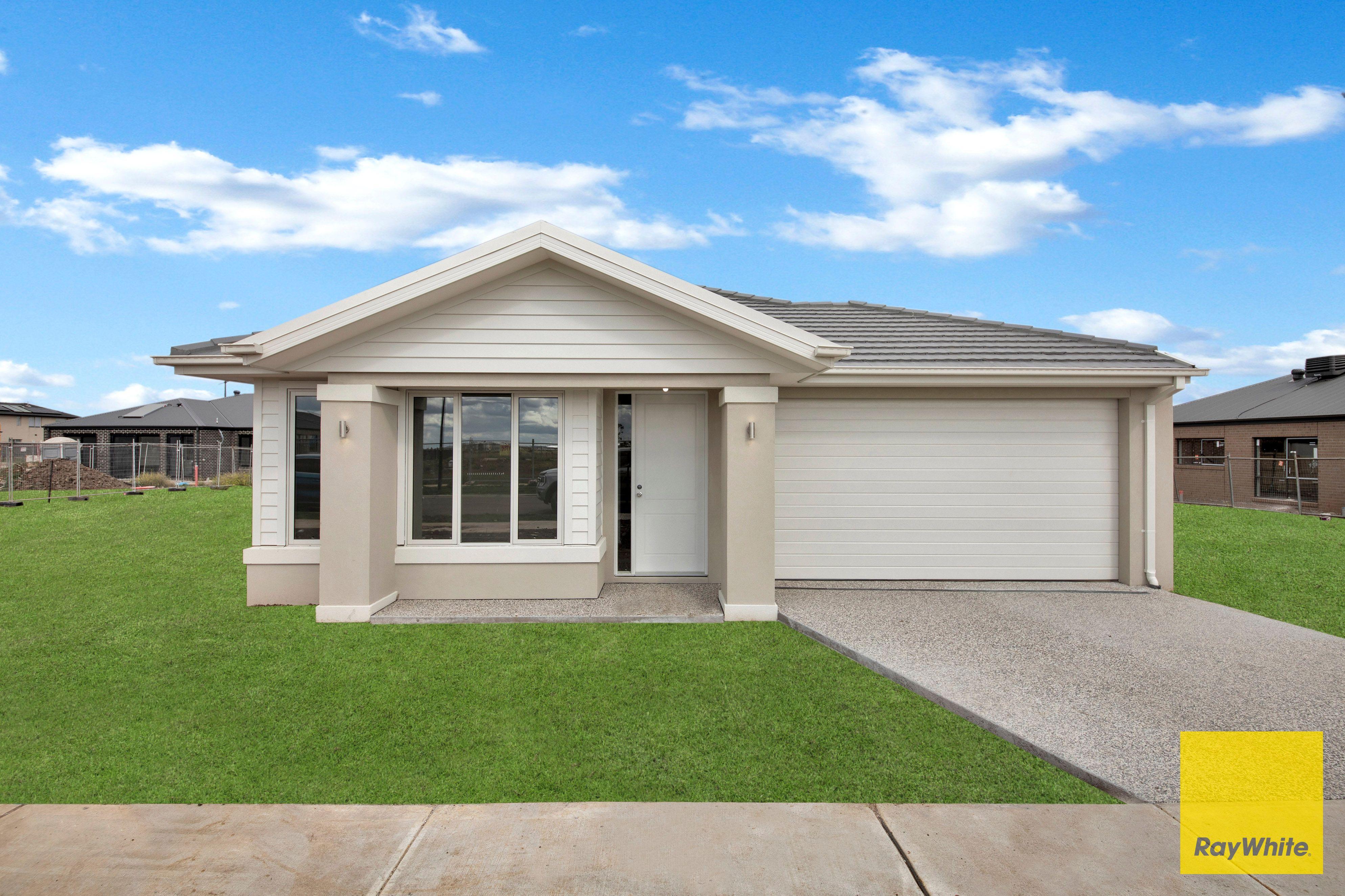 Prop-GPT: House: VIC Truganina, VIC 3029 Home For Rent
