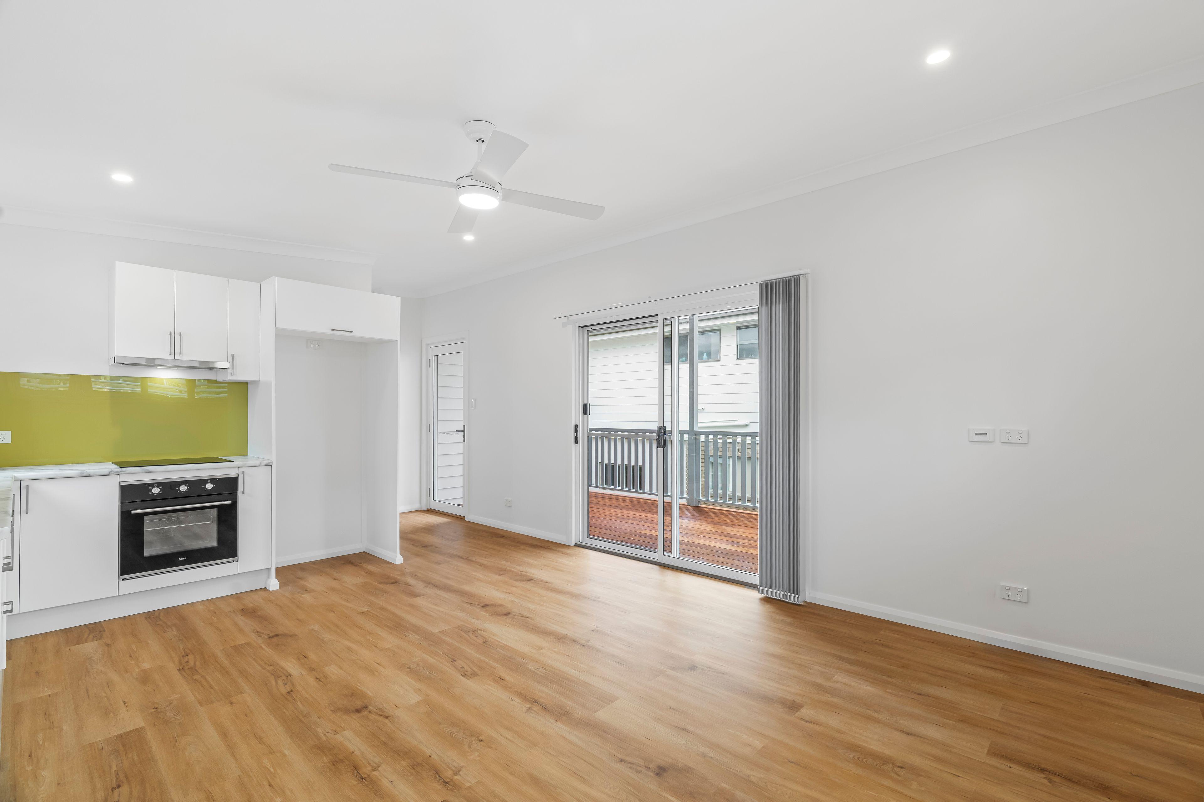 Prop-GPT: House: NSW Bateau Bay, NSW 2261 Home For Rent